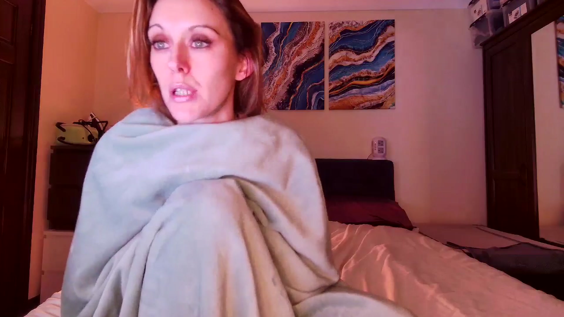 Gallery image thumbnail from Tabby_69's myfreecams stream on, 03/13/2026, 23:14 image 12 of 20