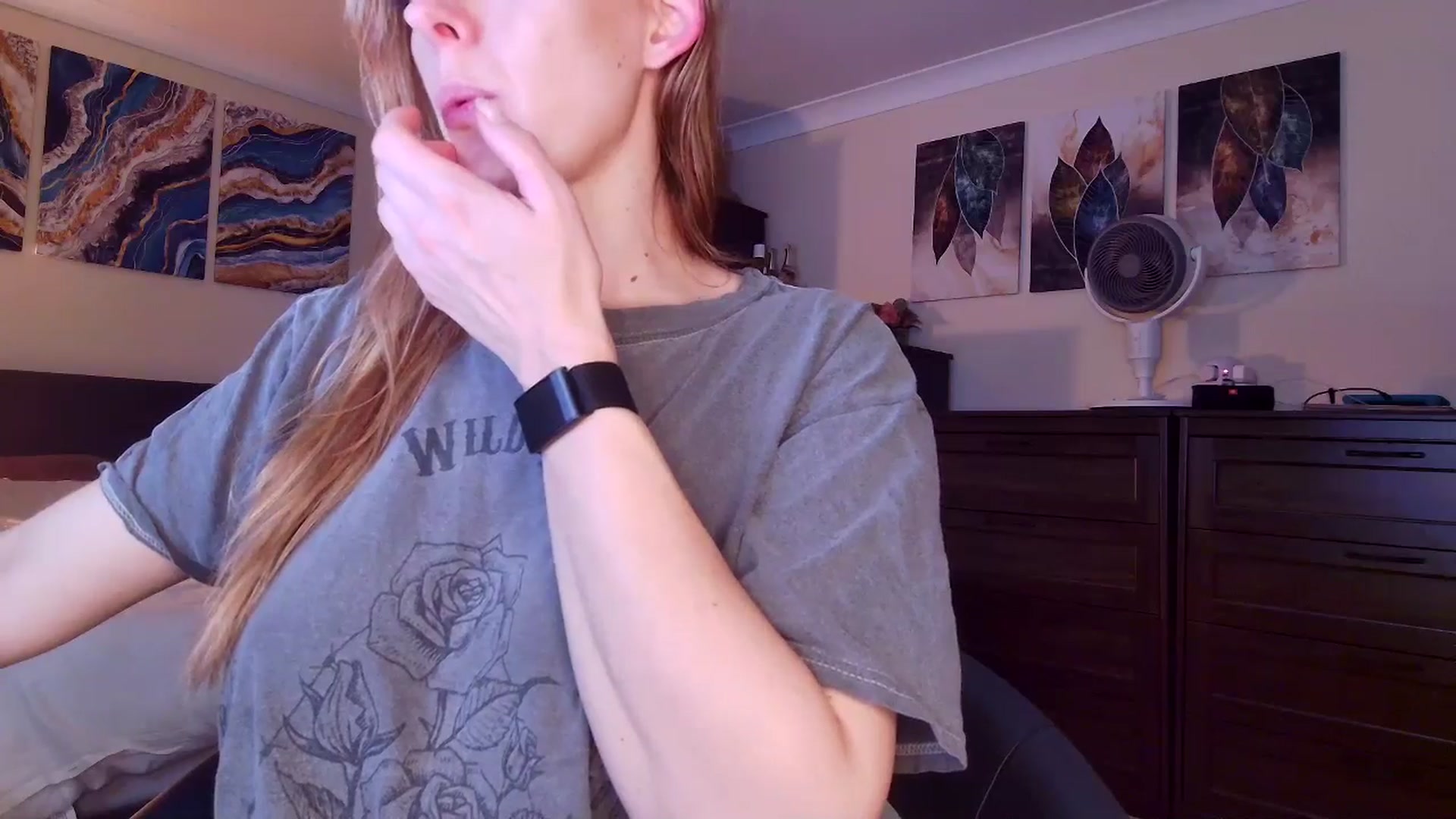 Gallery image thumbnail from Tabby_69's myfreecams stream on, 03/21/2026, 23:06 image 6 of 20