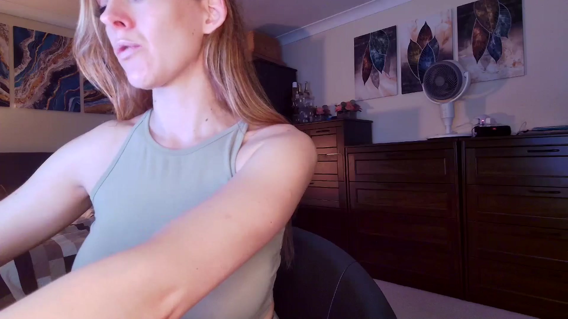 Gallery image thumbnail from Tabby_69's myfreecams stream on, 03/28/2026, 23:12 image 10 of 20