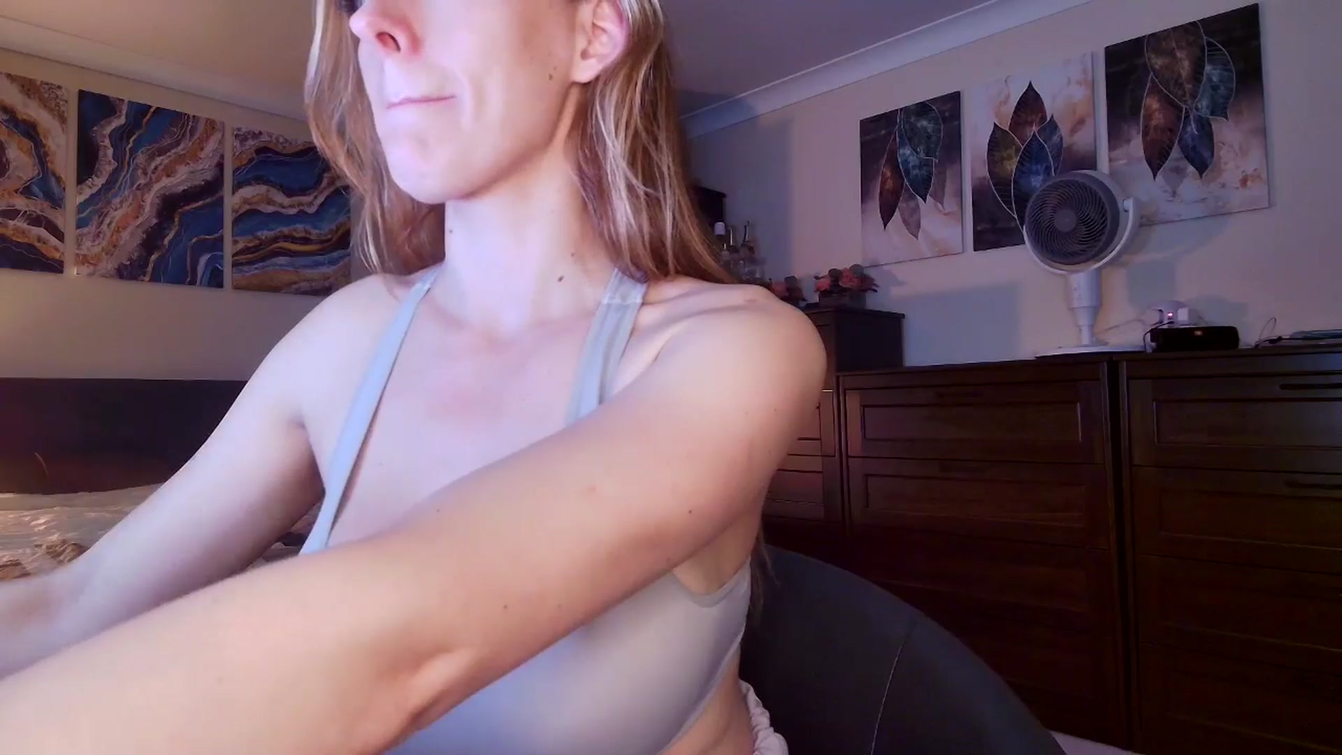 Gallery image thumbnail from Tabby_69's myfreecams stream on, 03/28/2026, 23:12 image 20 of 20