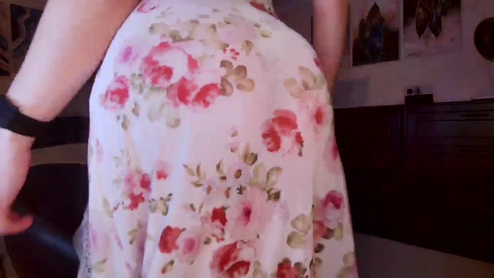 Gallery image thumbnail from Tabby_69's myfreecams stream on, 04/18/2026, 22:23 image 3 of 20
