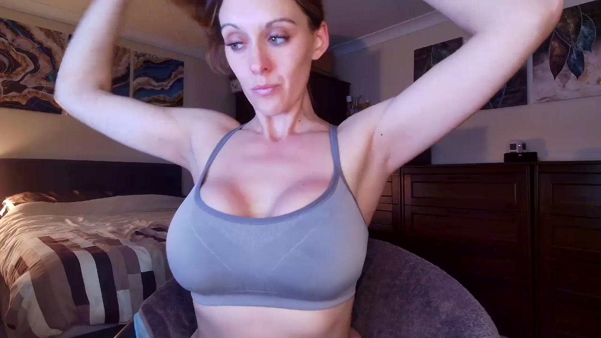 Gallery image thumbnail from Tabby_69's myfreecams stream on, 04/23/2026, 21:41 image 7 of 20