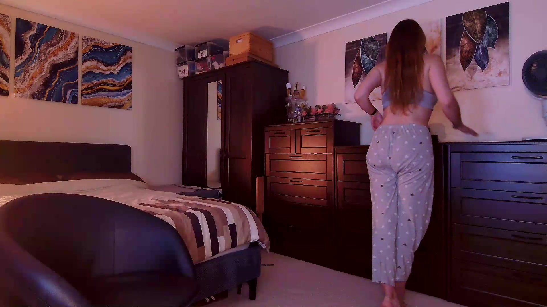 Gallery image thumbnail from Tabby_69's myfreecams stream on, 05/02/2026, 22:12 image 19 of 20