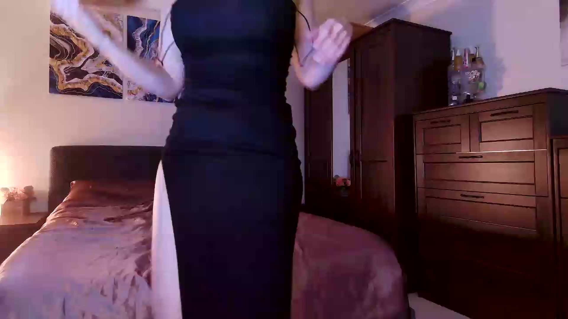 Gallery image thumbnail from Tabby_69's myfreecams stream on, 05/18/2026, 22:07 image 7 of 20
