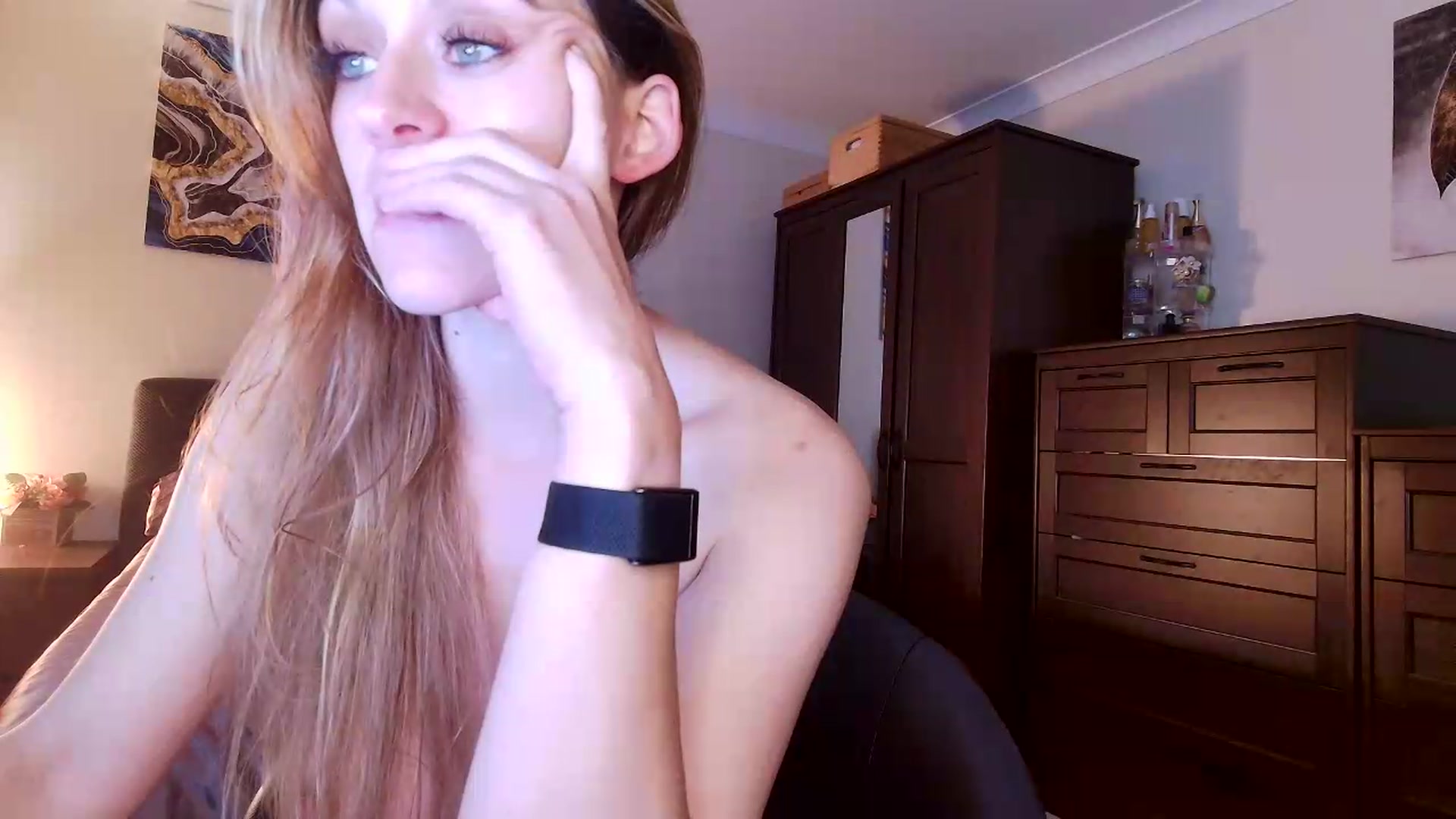 Gallery image thumbnail from Tabby_69's myfreecams stream on, 05/22/2026, 22:02 image 17 of 20