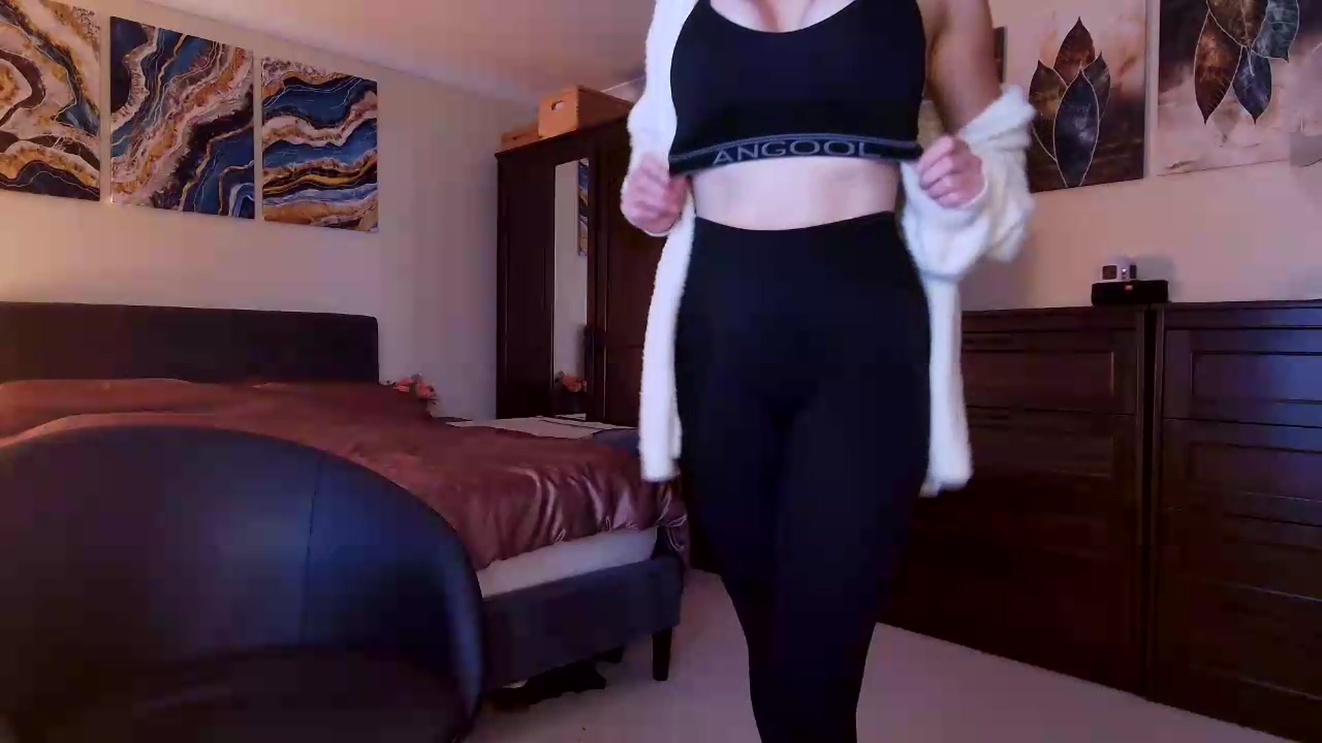 Gallery image thumbnail from Tabby_69's myfreecams stream on, 06/05/2026, 22:02 image 19 of 20