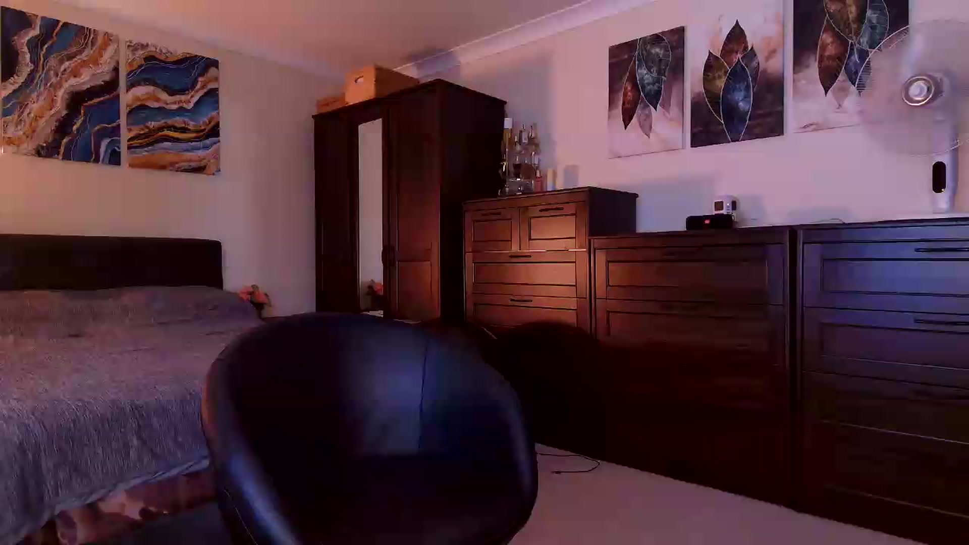 Gallery image thumbnail from Tabby_69's myfreecams stream on, 07/12/2026, 22:09 image 11 of 20