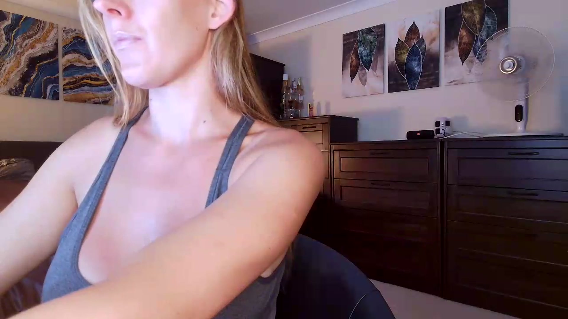 Gallery image thumbnail from Tabby_69's myfreecams stream on, 07/17/2026, 22:19 image 4 of 20