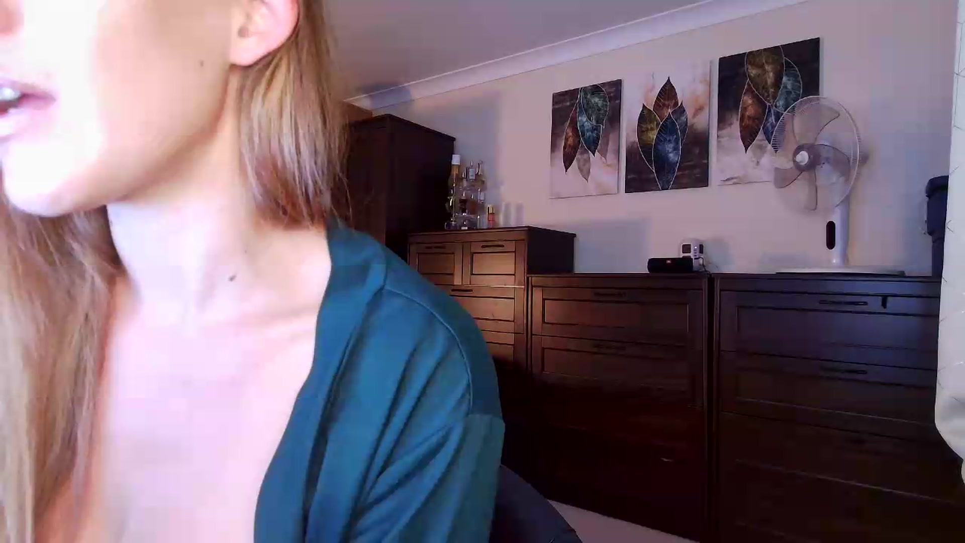 Gallery image thumbnail from Tabby_69's myfreecams stream on, 08/06/2026, 22:06 image 17 of 20