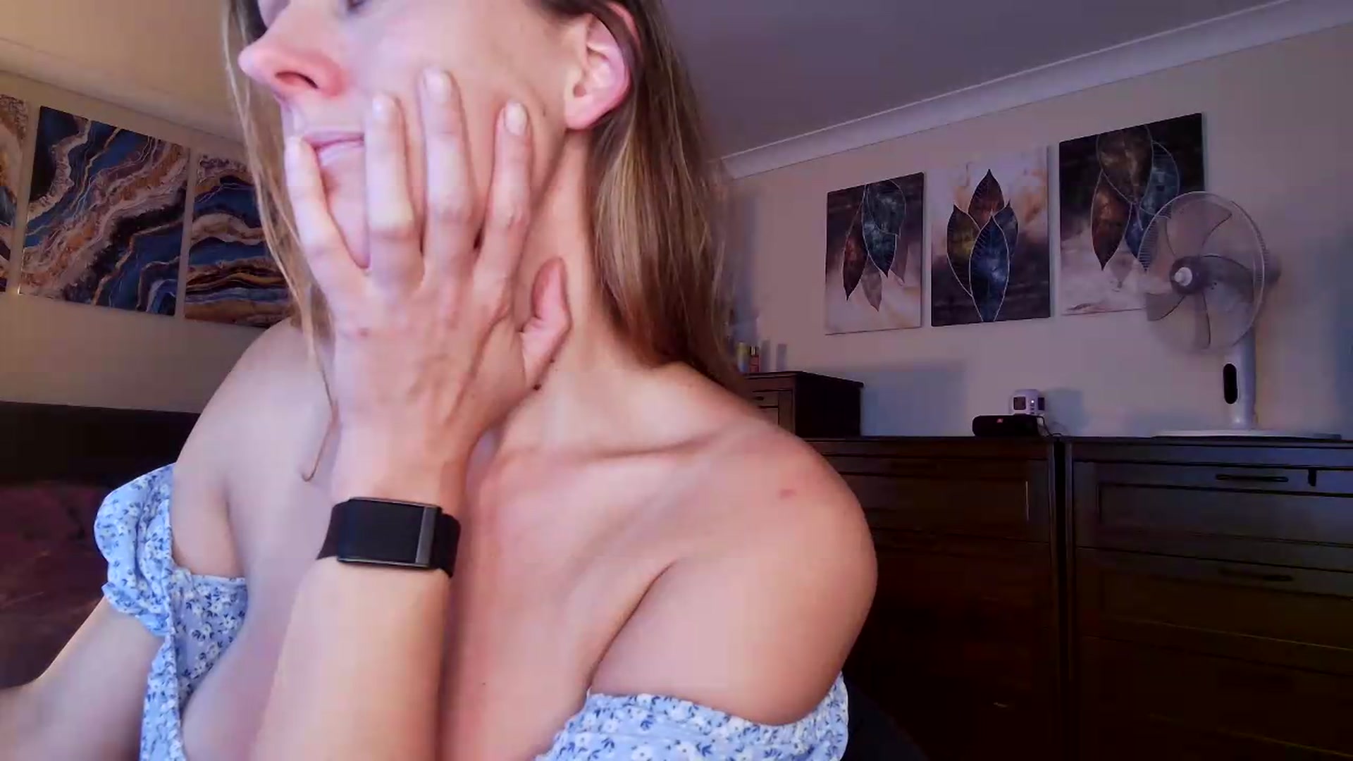 Gallery image thumbnail from Tabby_69's myfreecams stream on, 08/07/2026, 22:11 image 12 of 20