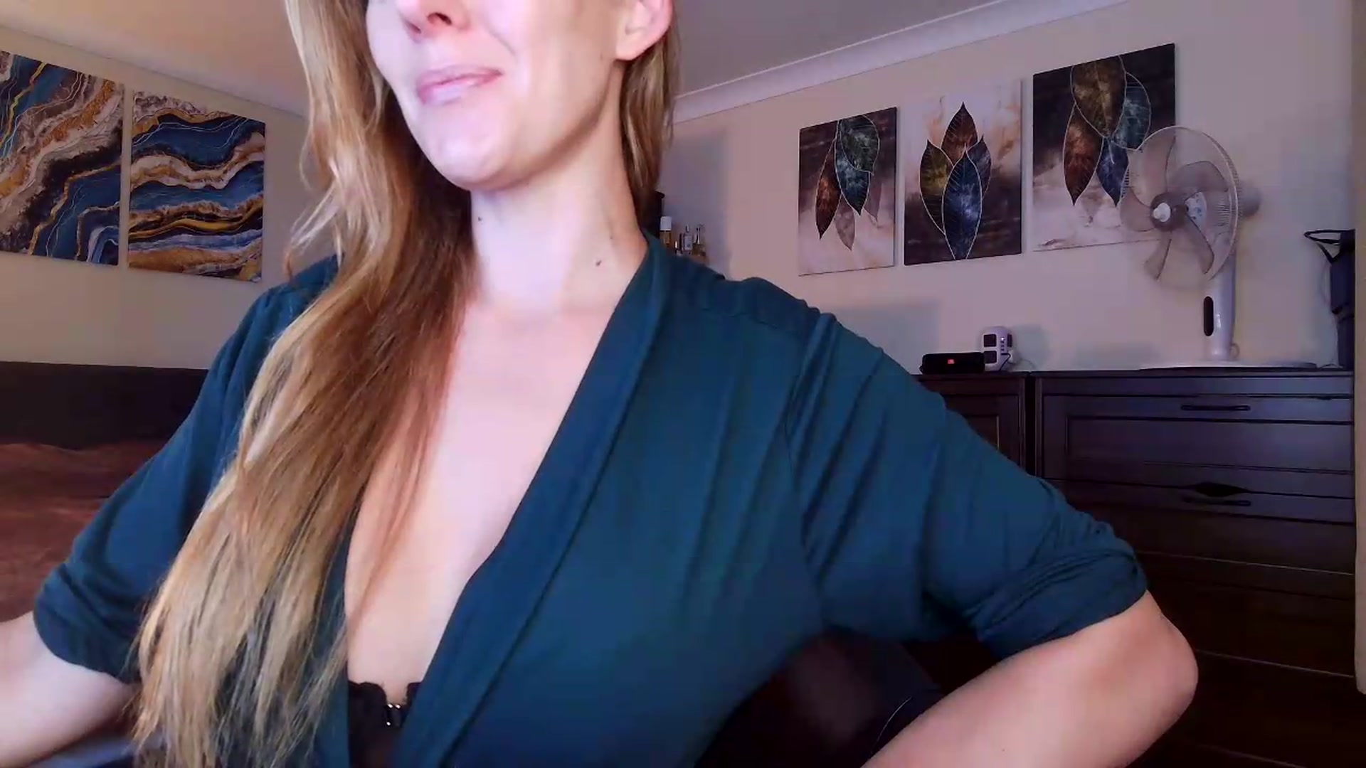 Gallery image thumbnail from Tabby_69's myfreecams stream on, 08/14/2026, 22:01 image 3 of 20