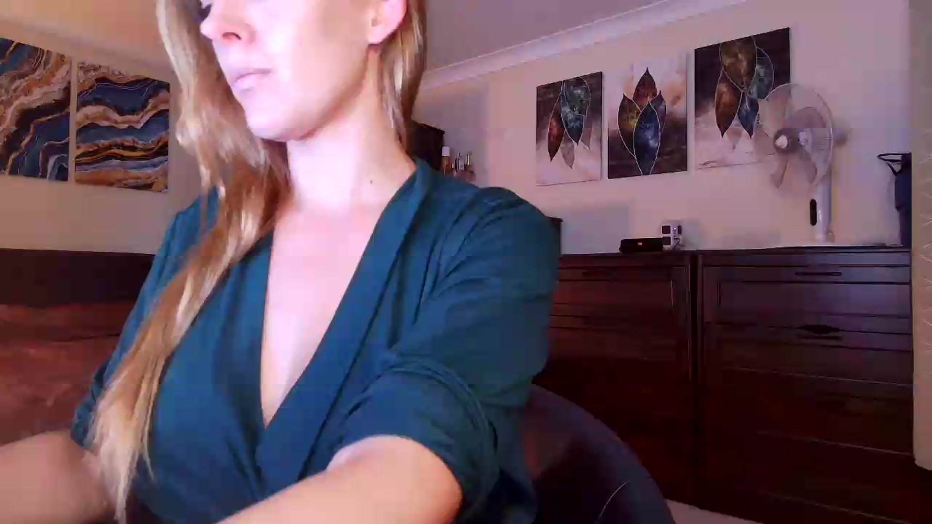 Gallery image thumbnail from Tabby_69's myfreecams stream on, 08/14/2026, 22:01 image 1 of 20