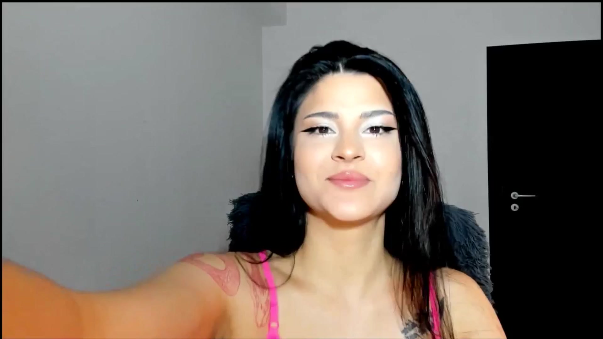 Gallery image thumbnail from Tabitha18's myfreecams stream on, 03/03/2025, 05:08 image 2 of 20
