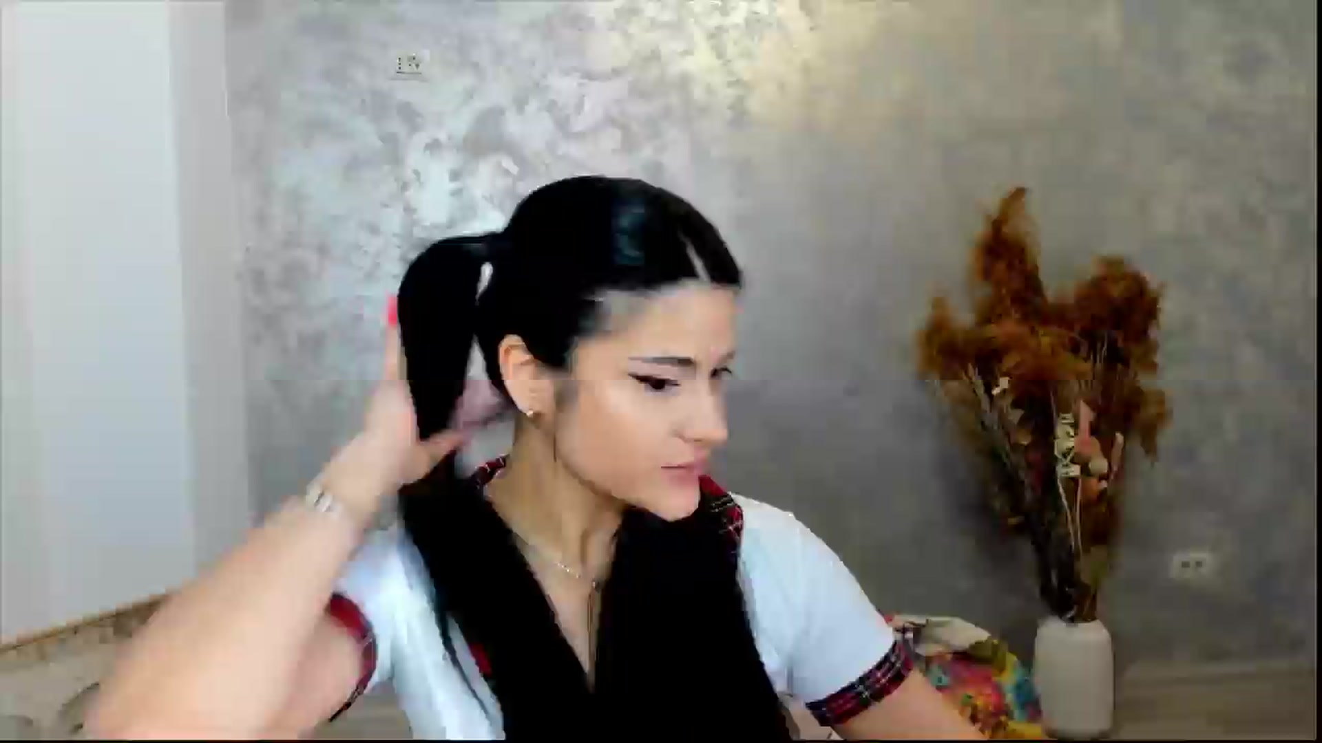 Gallery image thumbnail from Tabitha18's myfreecams stream on, 03/27/2025, 04:28 image 2 of 20
