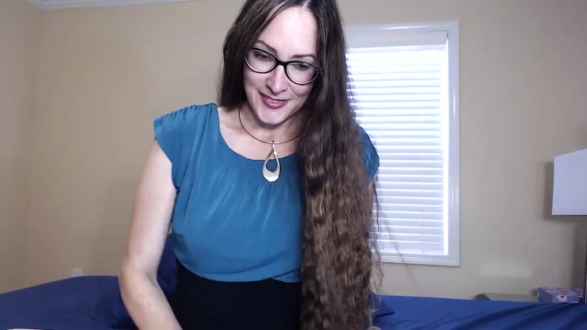 Gallery image thumbnail from TabooMILF43's myfreecams stream on, 06/09/2024, 21:53 image 1 of 20