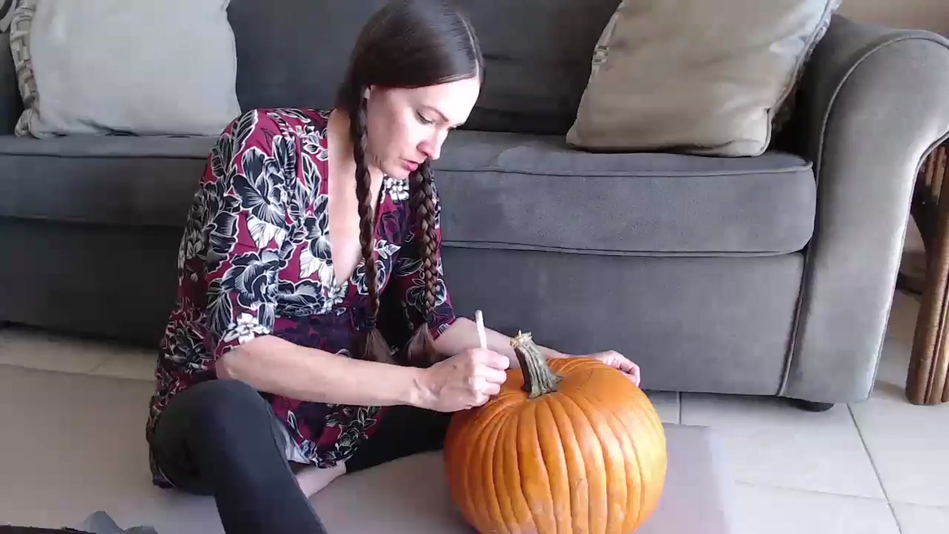Gallery image thumbnail from TabooMILF43's myfreecams stream on, 10/28/2024, 16:10 image 7 of 20