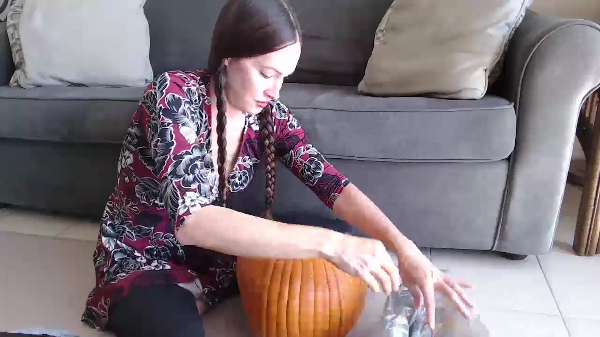 Gallery image thumbnail from TabooMILF43's myfreecams stream on, 10/28/2024, 16:10 image 18 of 20