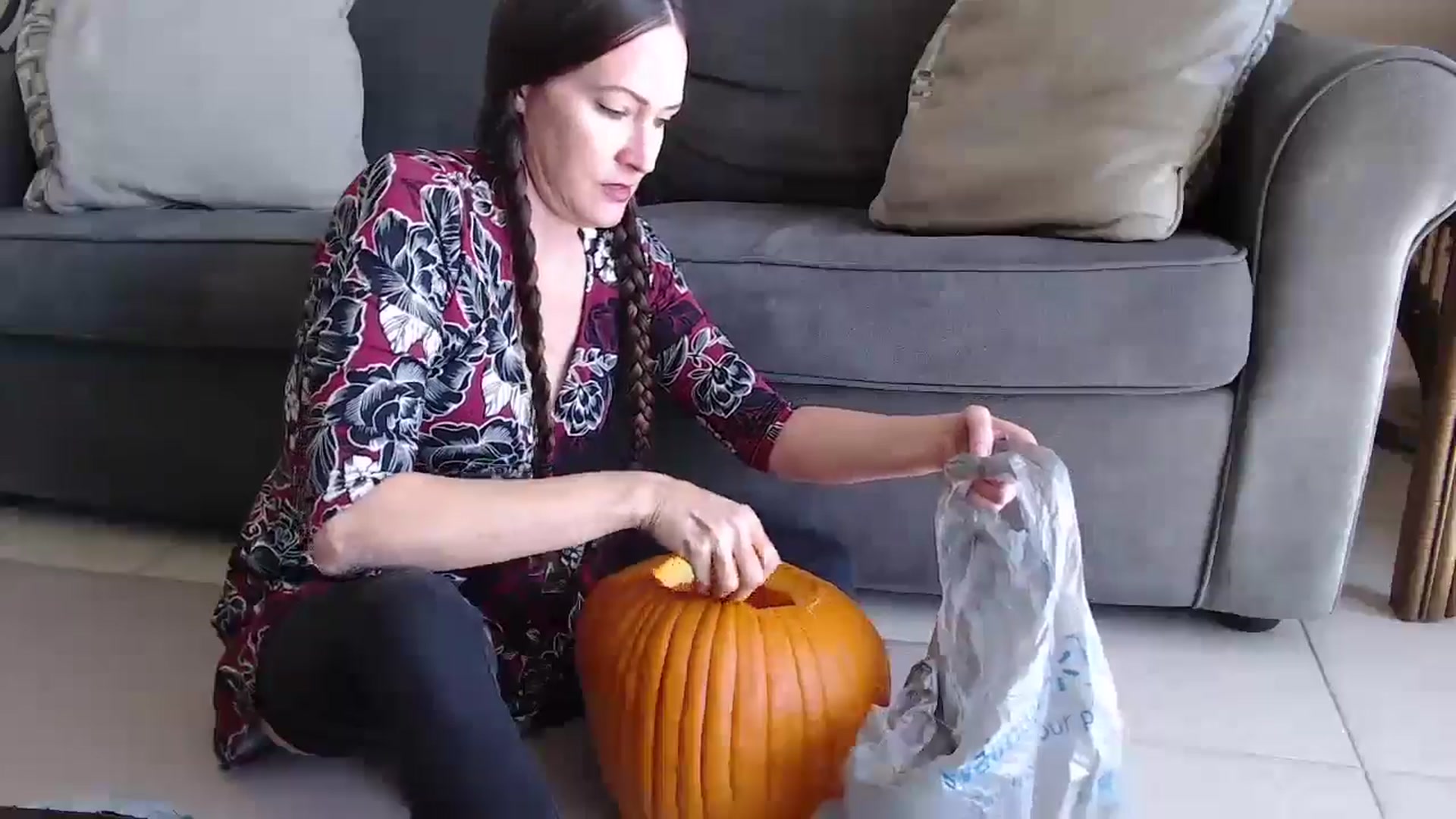 Gallery image thumbnail from TabooMILF43's myfreecams stream on, 10/28/2024, 16:10 image 15 of 20