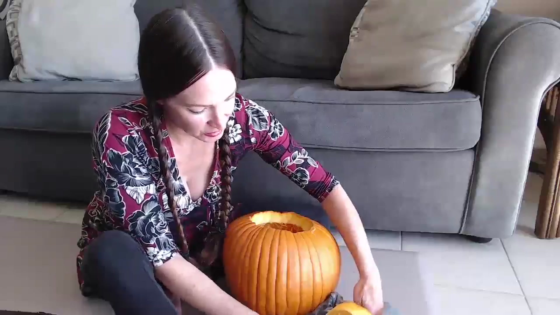 Gallery image thumbnail from TabooMILF43's myfreecams stream on, 10/28/2024, 16:10 image 14 of 20