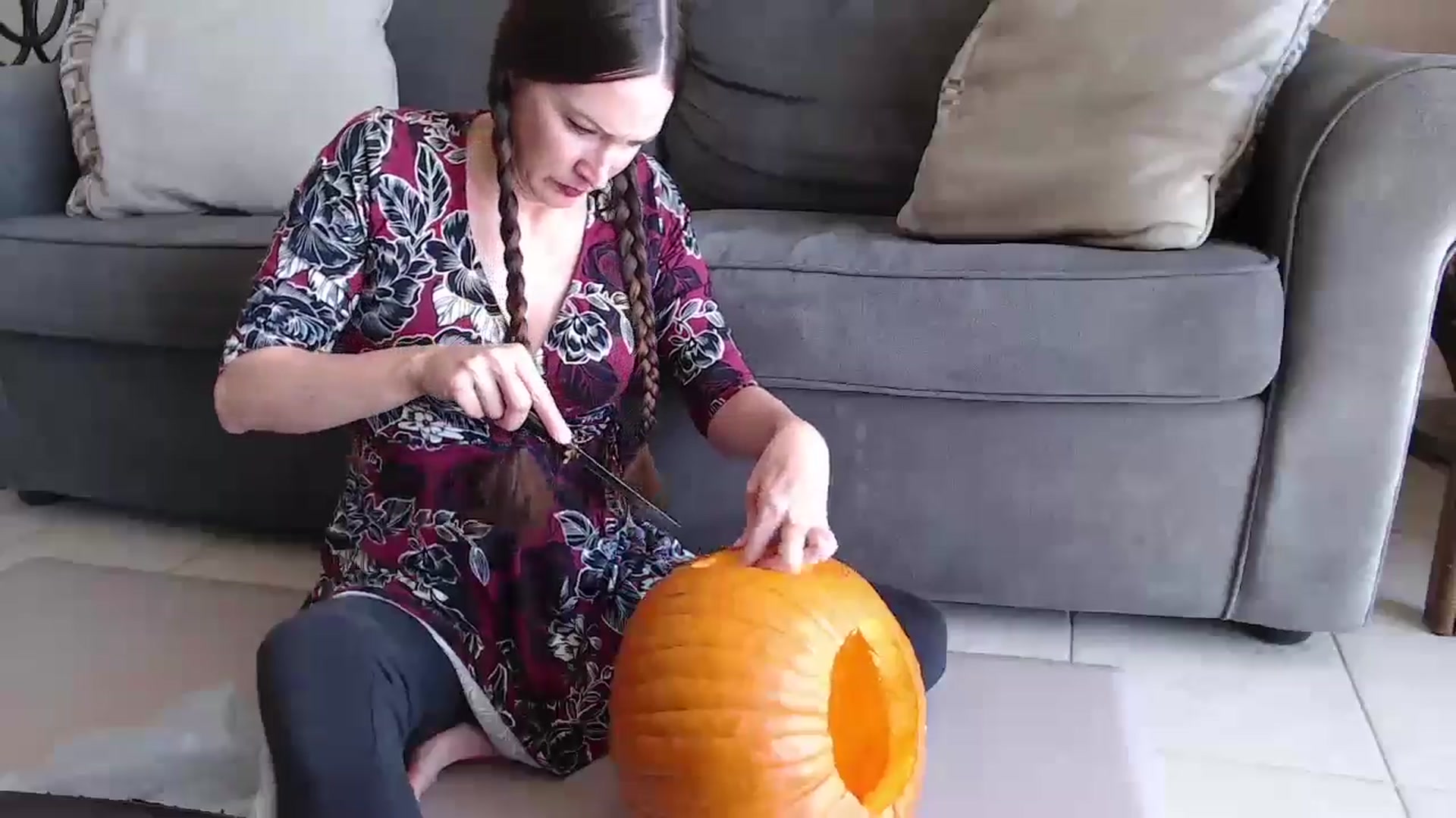 Gallery image thumbnail from TabooMILF43's myfreecams stream on, 10/28/2024, 16:35 image 13 of 20