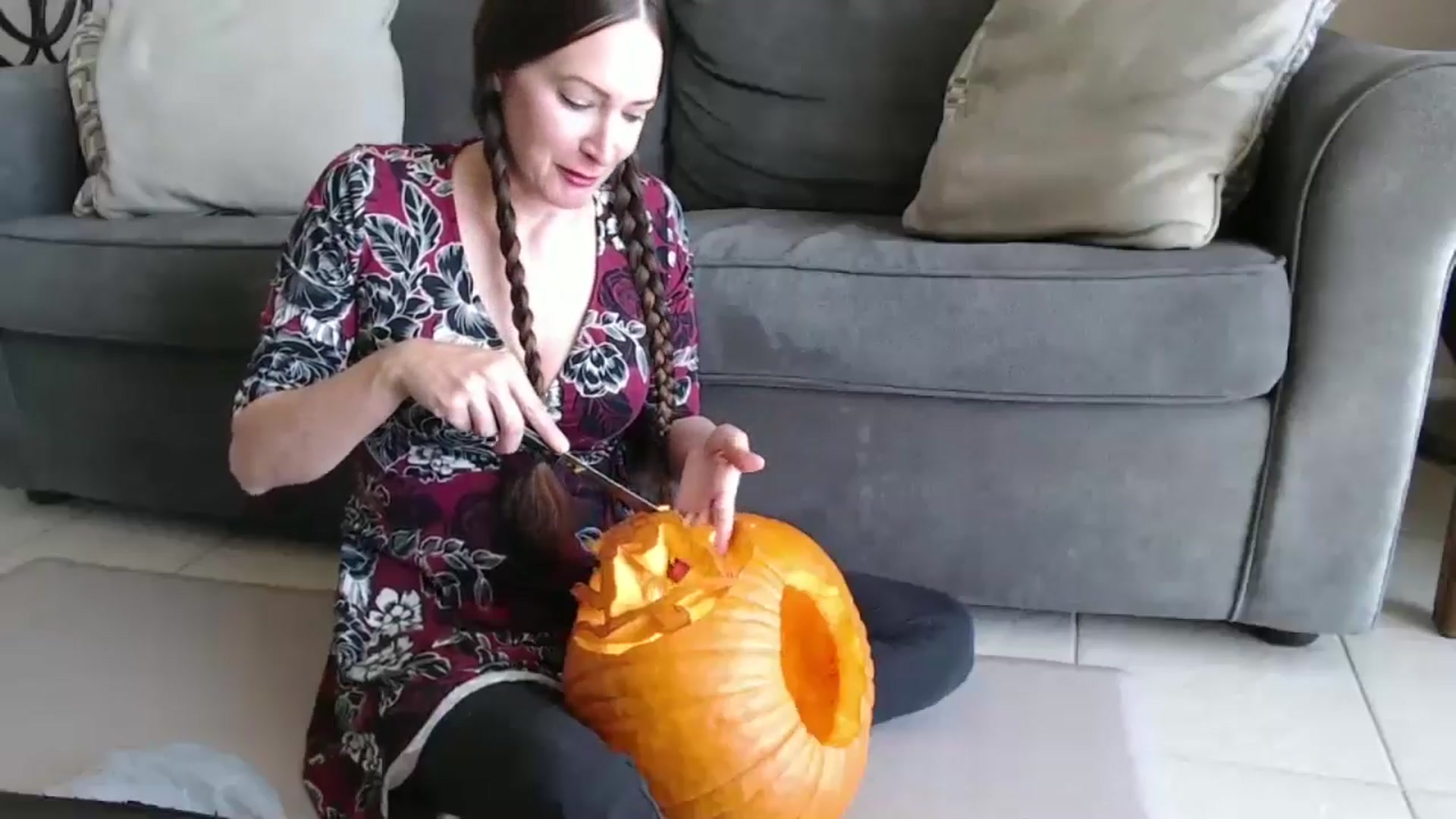 Gallery image thumbnail from TabooMILF43's myfreecams stream on, 10/28/2024, 16:50 image 15 of 20