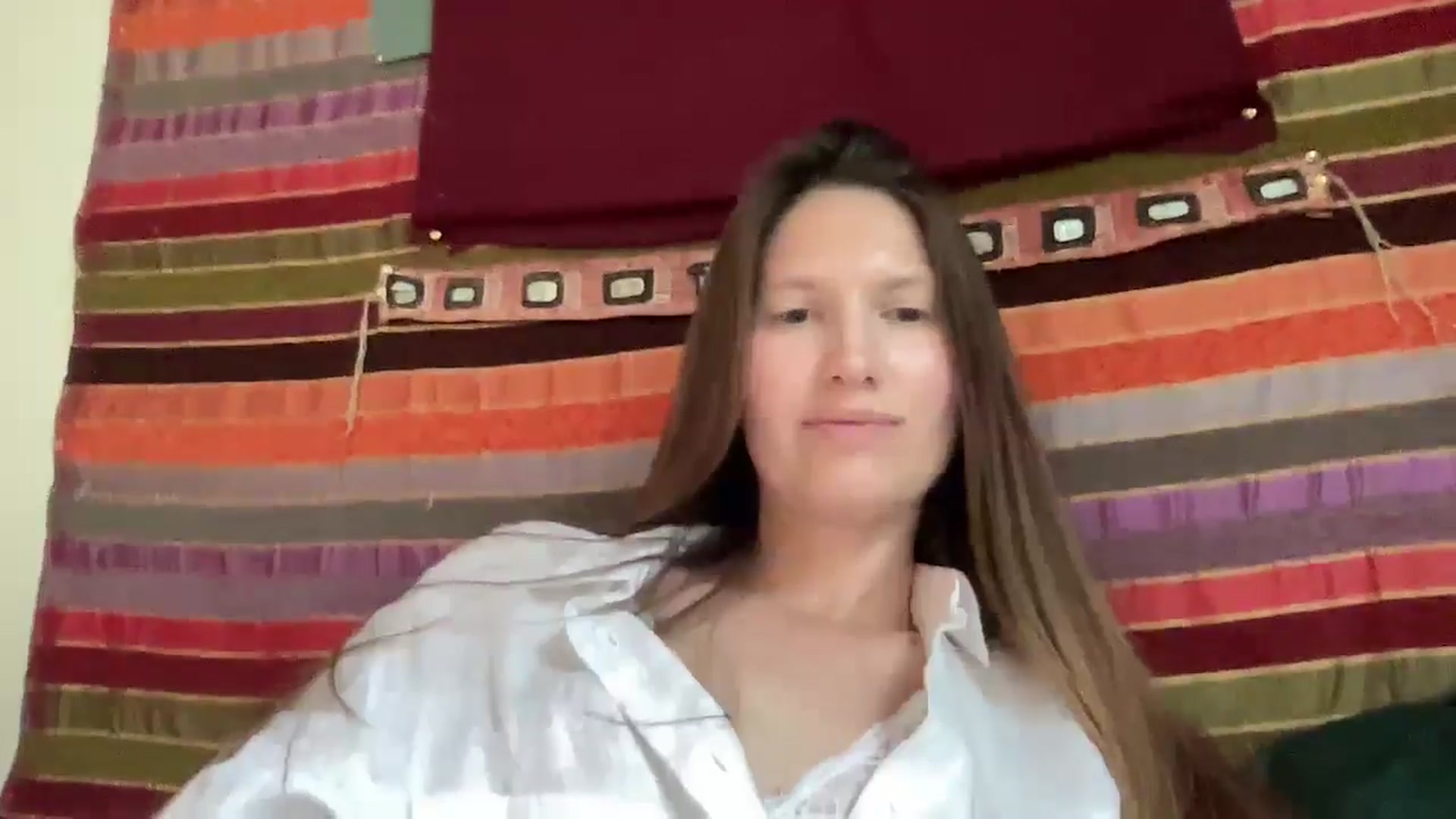 Gallery image thumbnail from Tai_tai's myfreecams stream on, 07/08/2024, 14:02 image 16 of 20