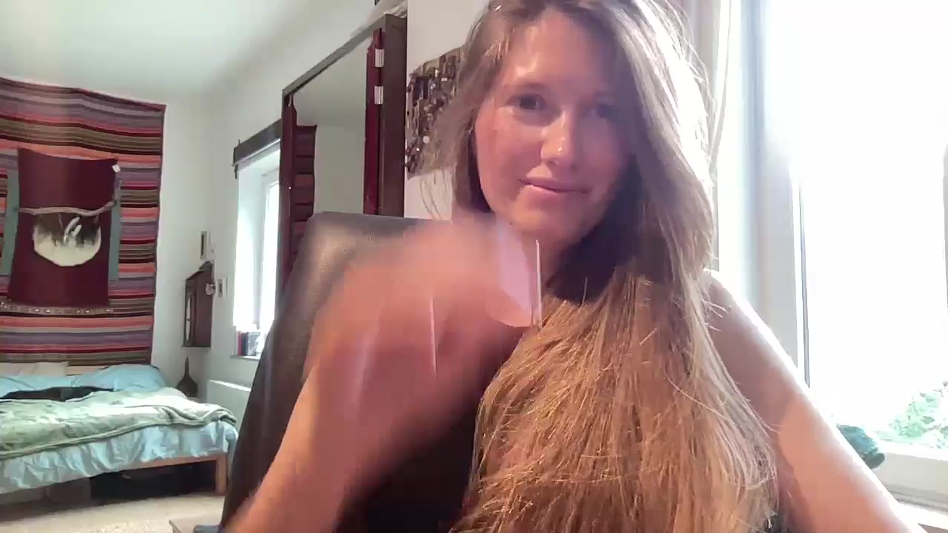 Gallery image thumbnail from Tai_tai's myfreecams stream on, 07/10/2024, 13:23 image 14 of 20