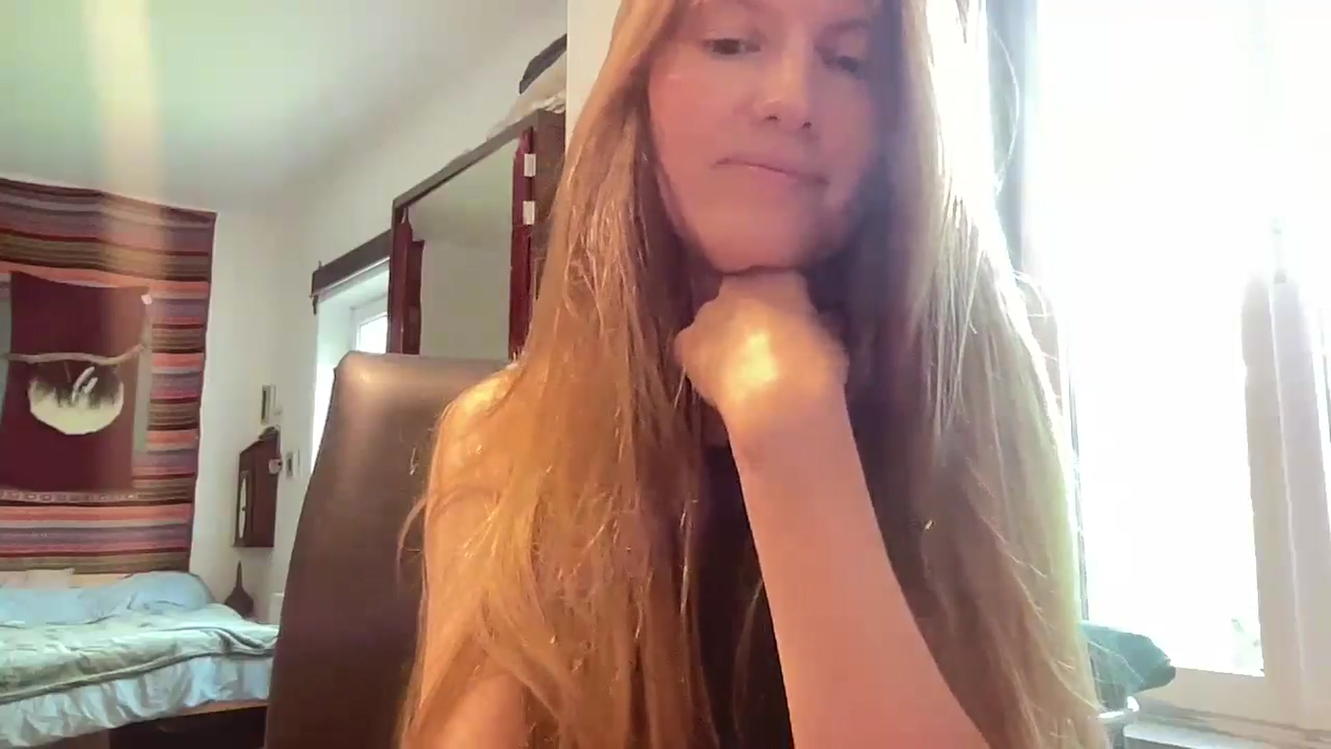 Gallery image thumbnail from Tai_tai's myfreecams stream on, 07/10/2024, 14:30 image 8 of 20