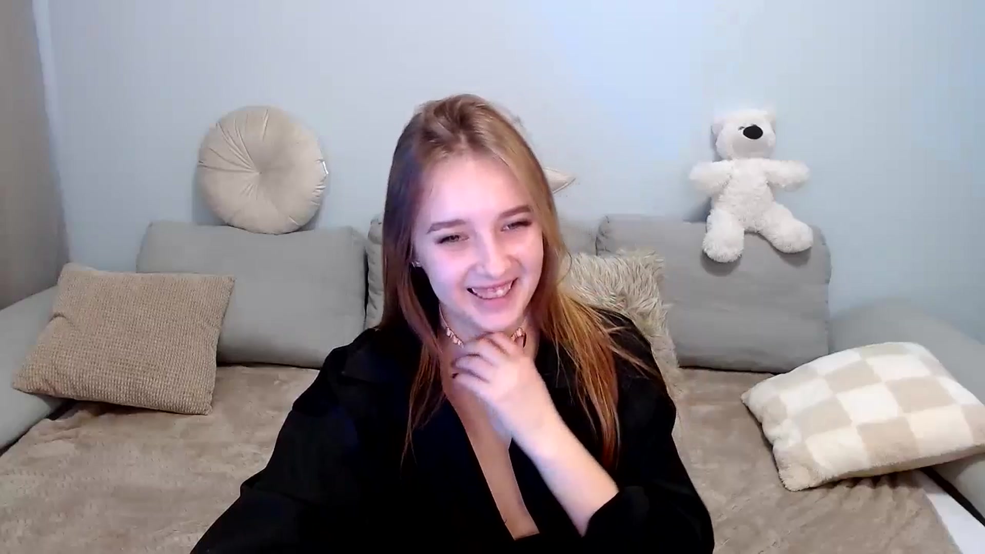 Gallery image thumbnail from TaisiaHot's myfreecams stream on, 11/17/2024, 12:41 image 10 of 20