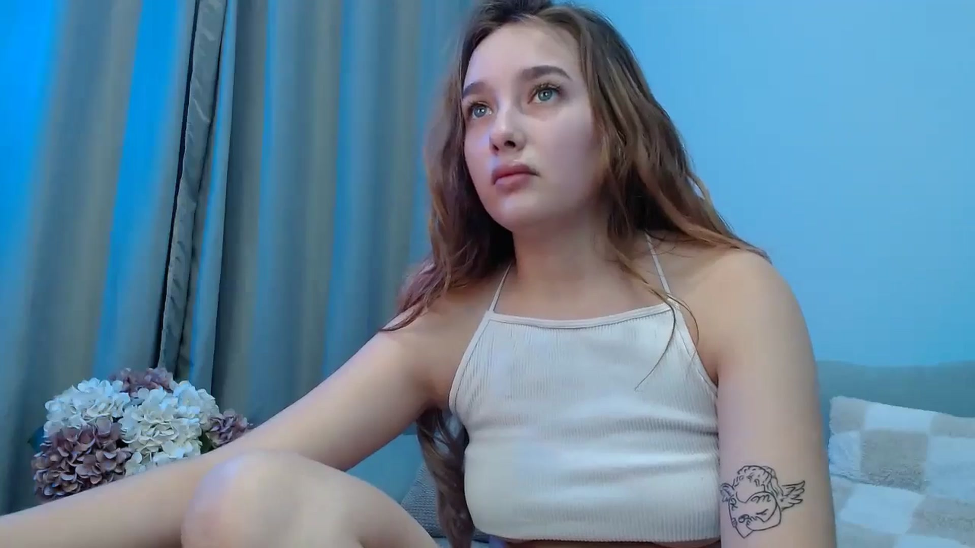 Gallery image thumbnail from TaisiaHot's myfreecams stream on, 02/10/2025, 10:14 image 8 of 20
