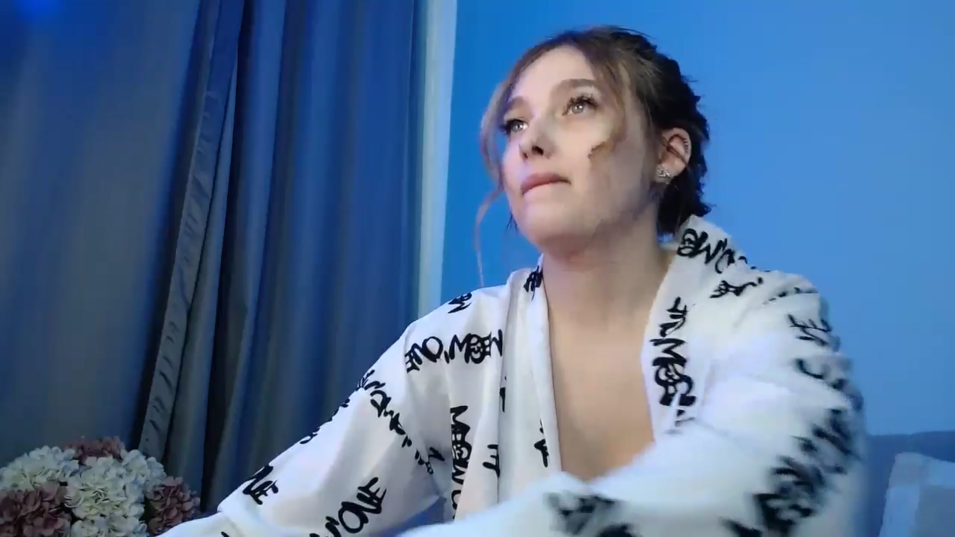 Gallery image thumbnail from TaisiaHot's myfreecams stream on, 02/24/2025, 09:43 image 4 of 20