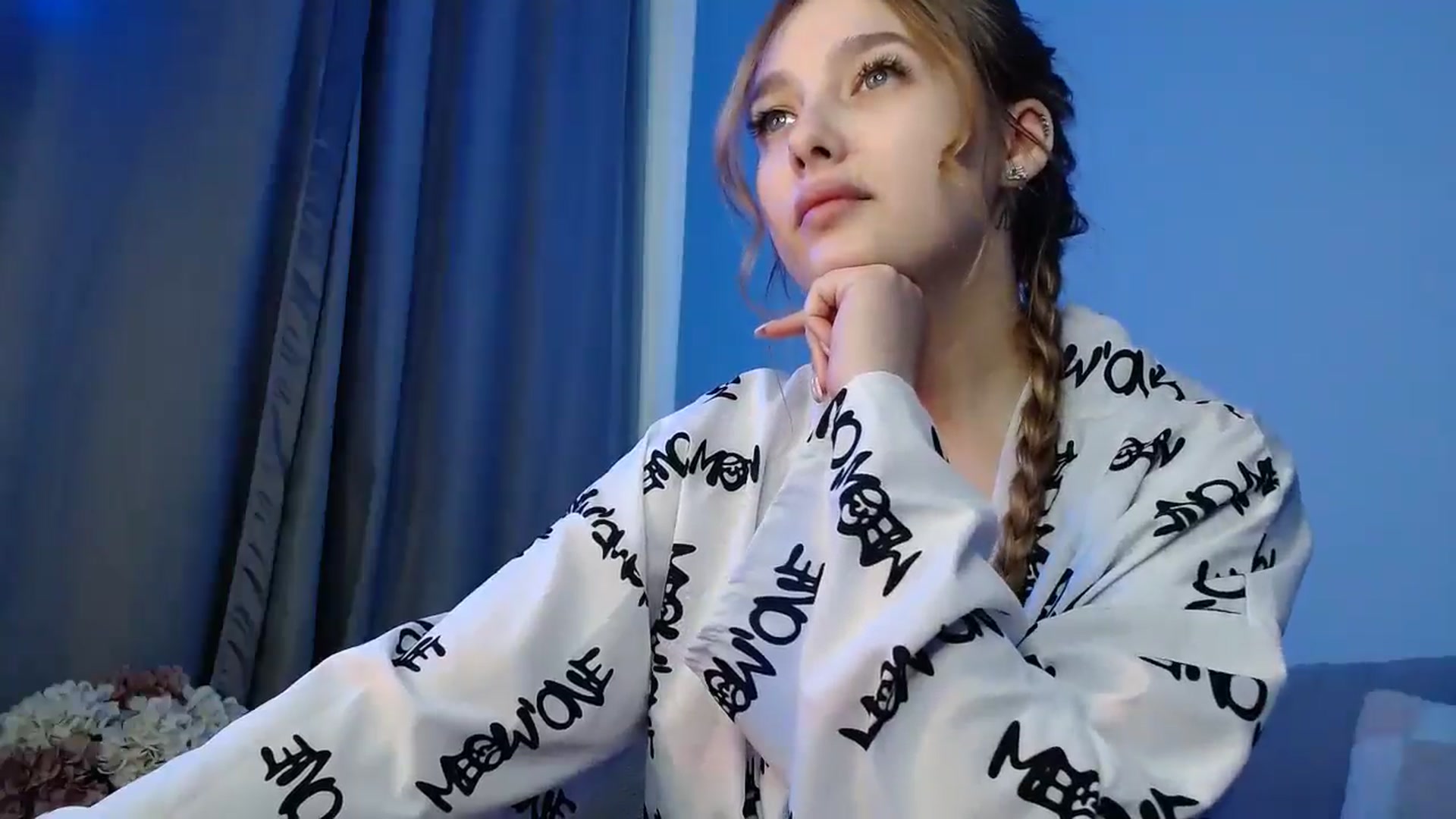 Gallery image thumbnail from TaisiaHot's myfreecams stream on, 02/24/2025, 09:43 image 2 of 20