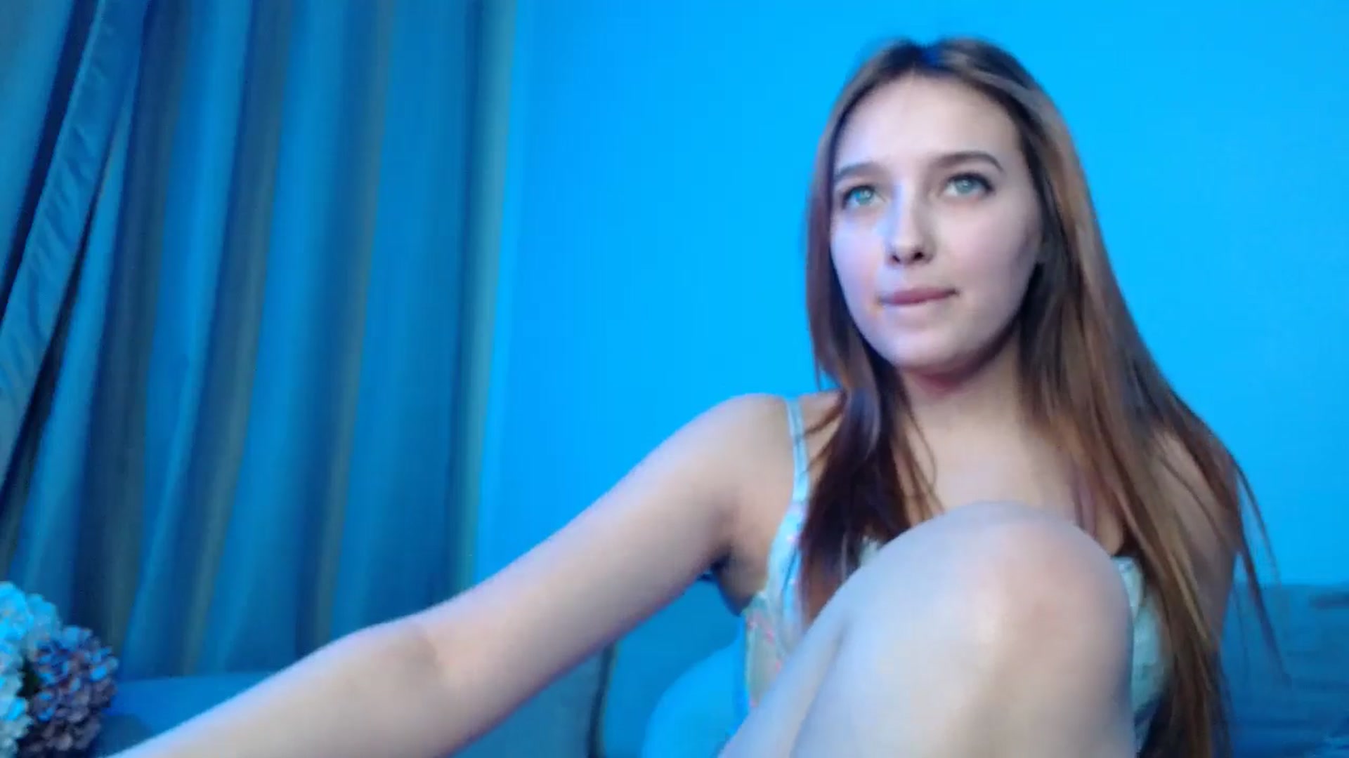 Gallery image thumbnail from TaisiaHot's myfreecams stream on, 03/03/2025, 10:43 image 13 of 20