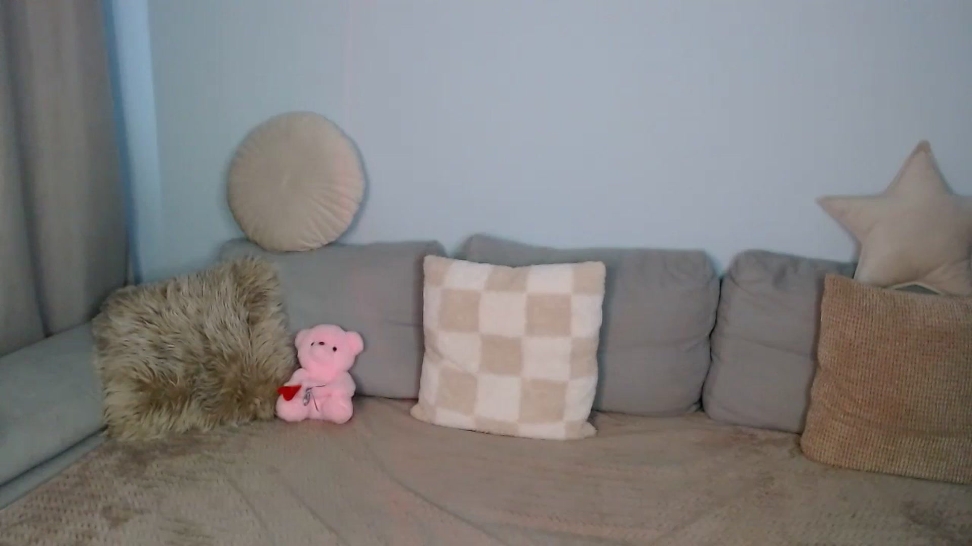 Gallery image thumbnail from TaisiaHot's myfreecams stream on, 03/17/2025, 09:24 image 14 of 20