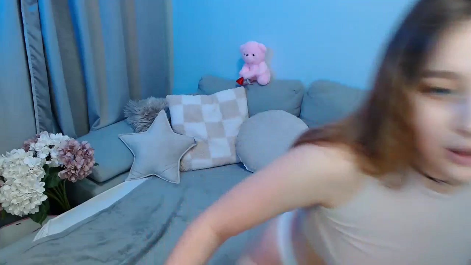 Gallery image thumbnail from TaisiaHot's myfreecams stream on, 05/30/2025, 12:42 image 17 of 20