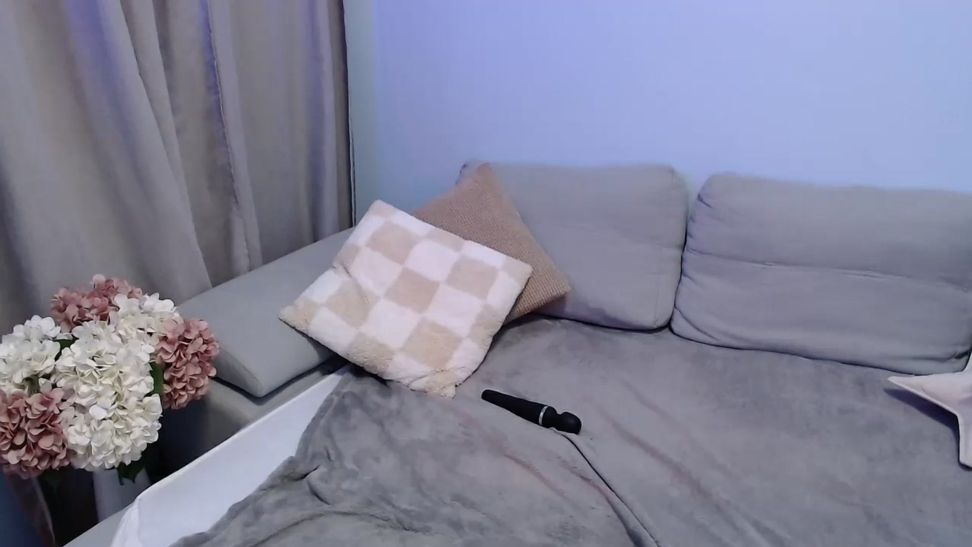 Gallery image thumbnail from TaisiaHot's myfreecams stream on, 06/22/2025, 11:28 image 14 of 20
