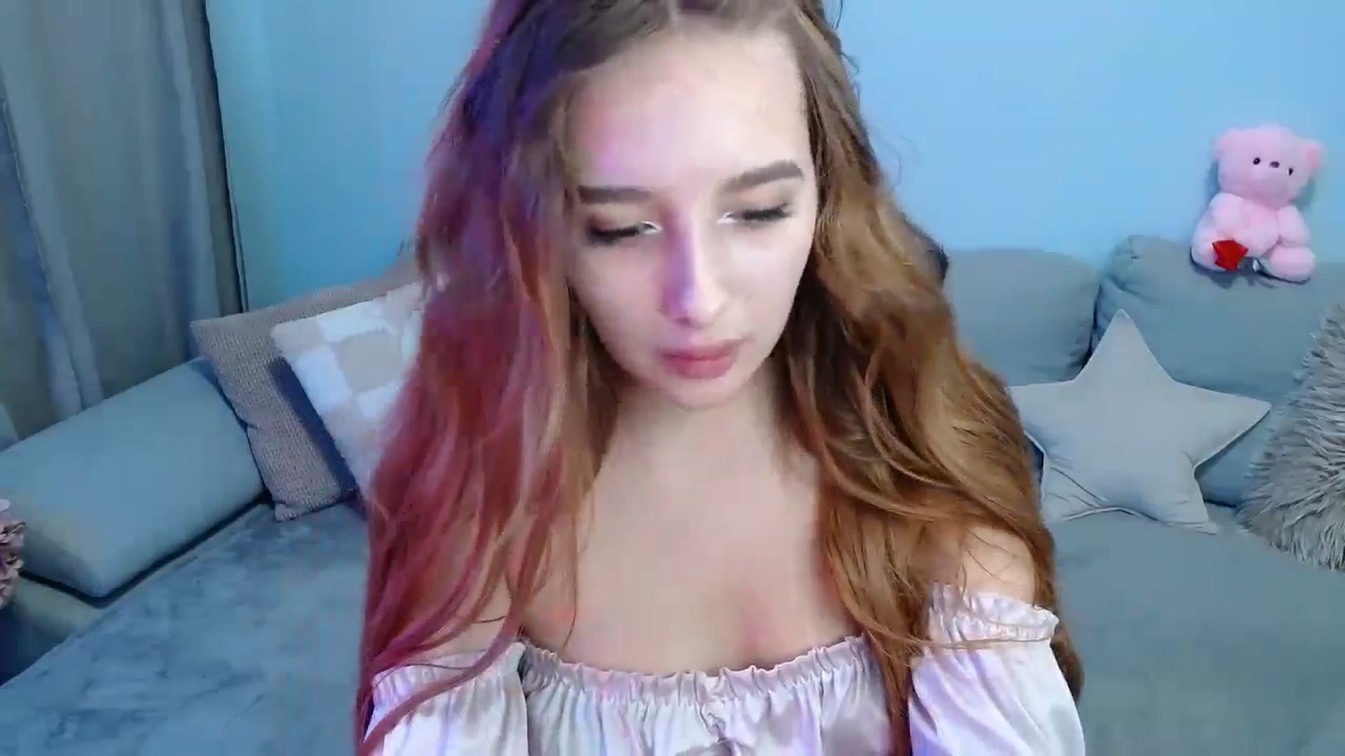 Gallery image thumbnail from TaisiaHot's myfreecams stream on, 06/23/2025, 08:49 image 5 of 20