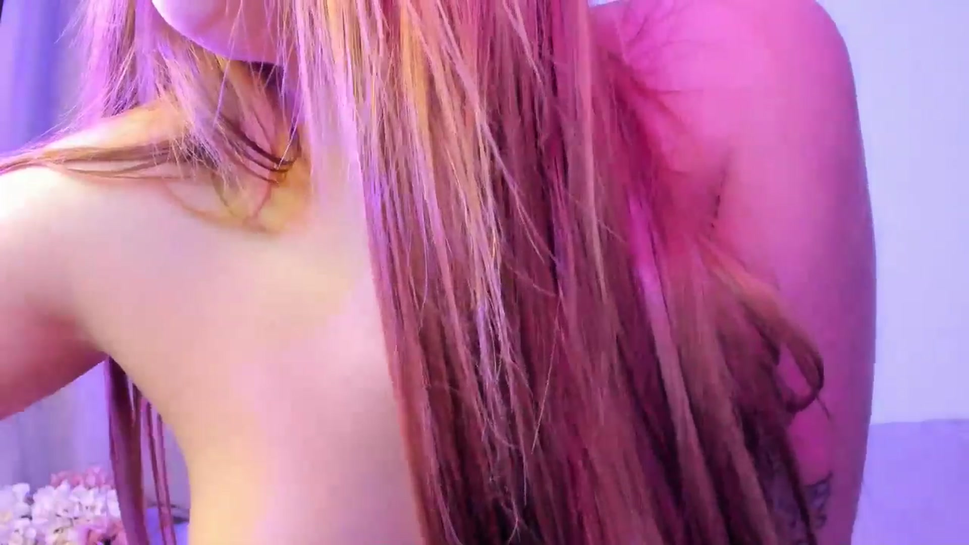 Gallery image thumbnail from TaisiaHot's myfreecams stream on, 07/05/2025, 10:01 image 6 of 20