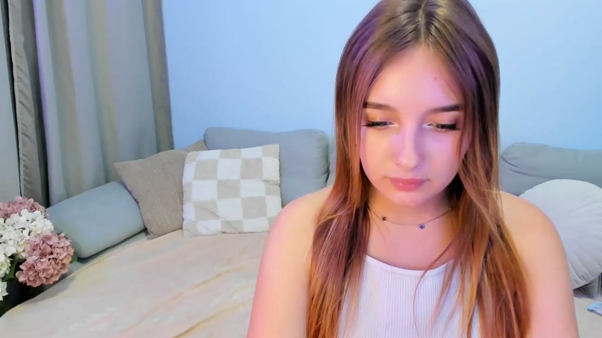 Gallery image thumbnail from TaisiaHot's myfreecams stream on, 08/12/2025, 13:52 image 10 of 20
