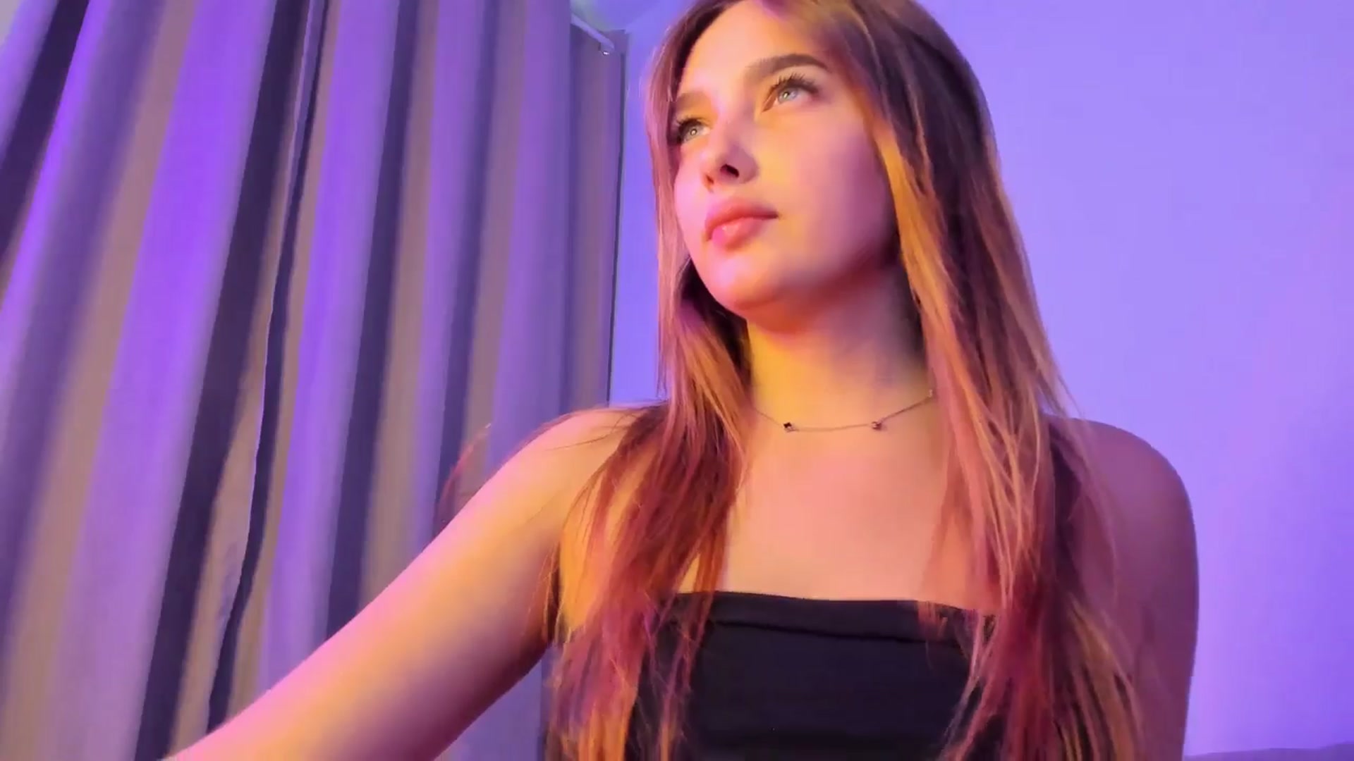 Gallery image thumbnail from TaisiaHot's myfreecams stream on, 08/24/2025, 08:57 image 4 of 20