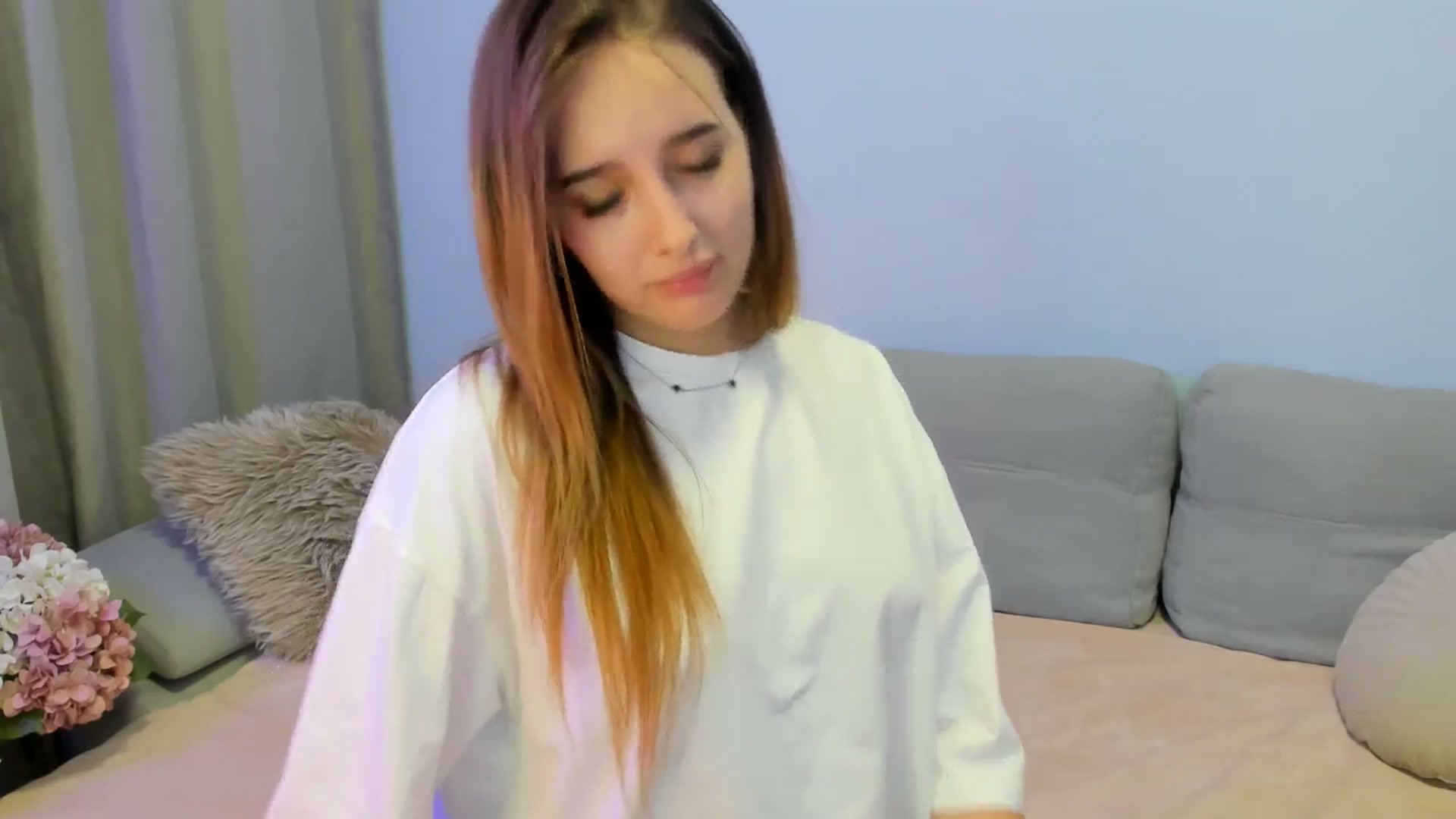 Gallery image thumbnail from TaisiaHot's myfreecams stream on, 08/27/2025, 13:04 image 4 of 20