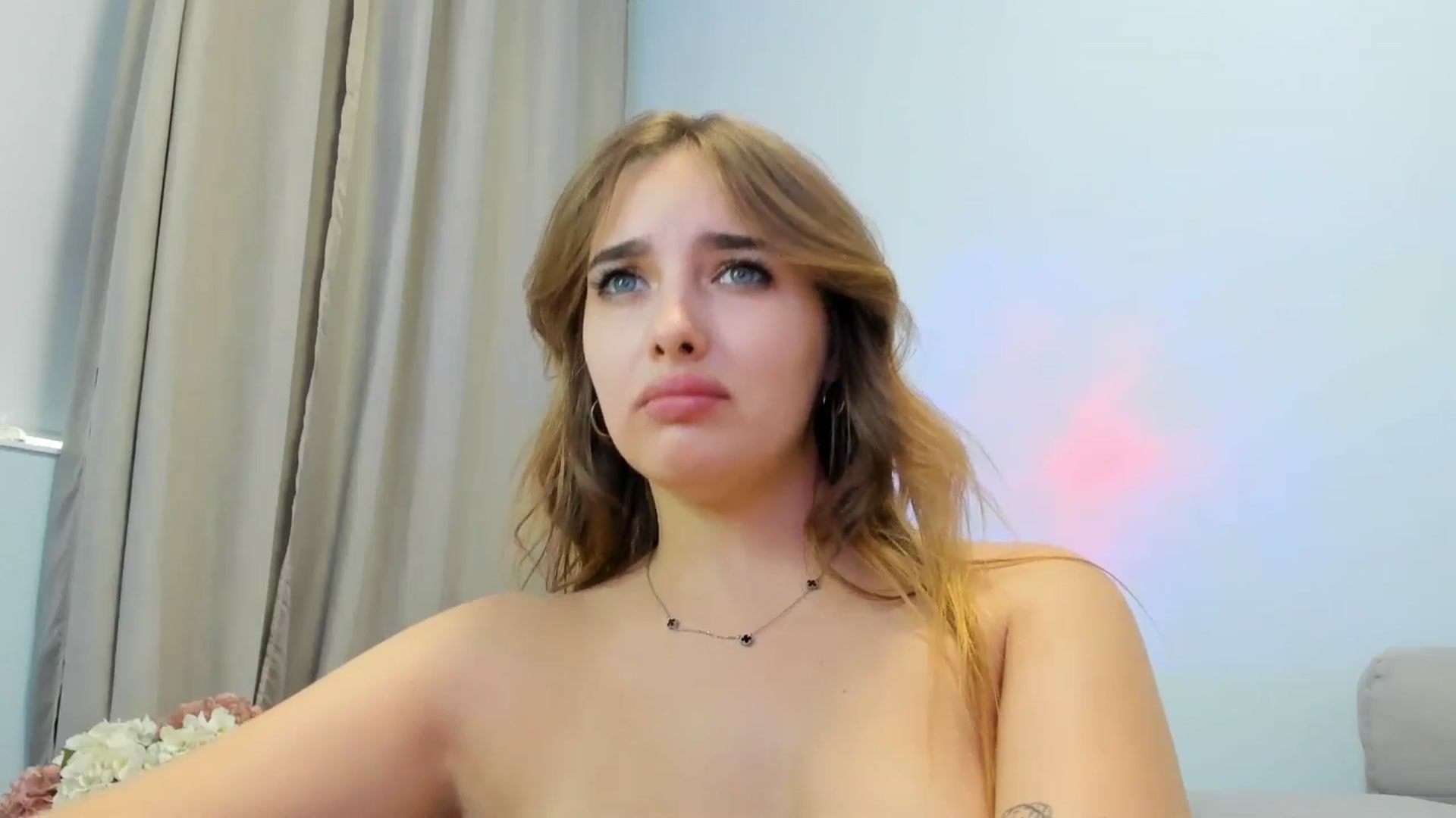 Gallery image thumbnail from TaisiaHot's myfreecams stream on, 09/10/2025, 12:24 image 19 of 20