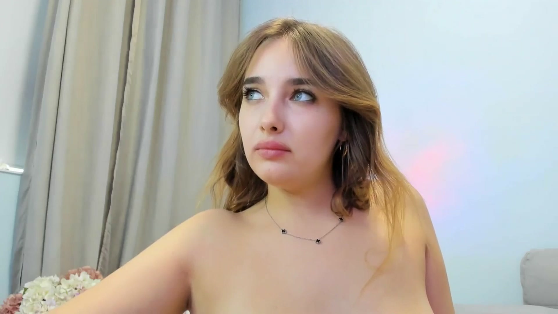 Gallery image thumbnail from TaisiaHot's myfreecams stream on, 09/10/2025, 12:24 image 18 of 20