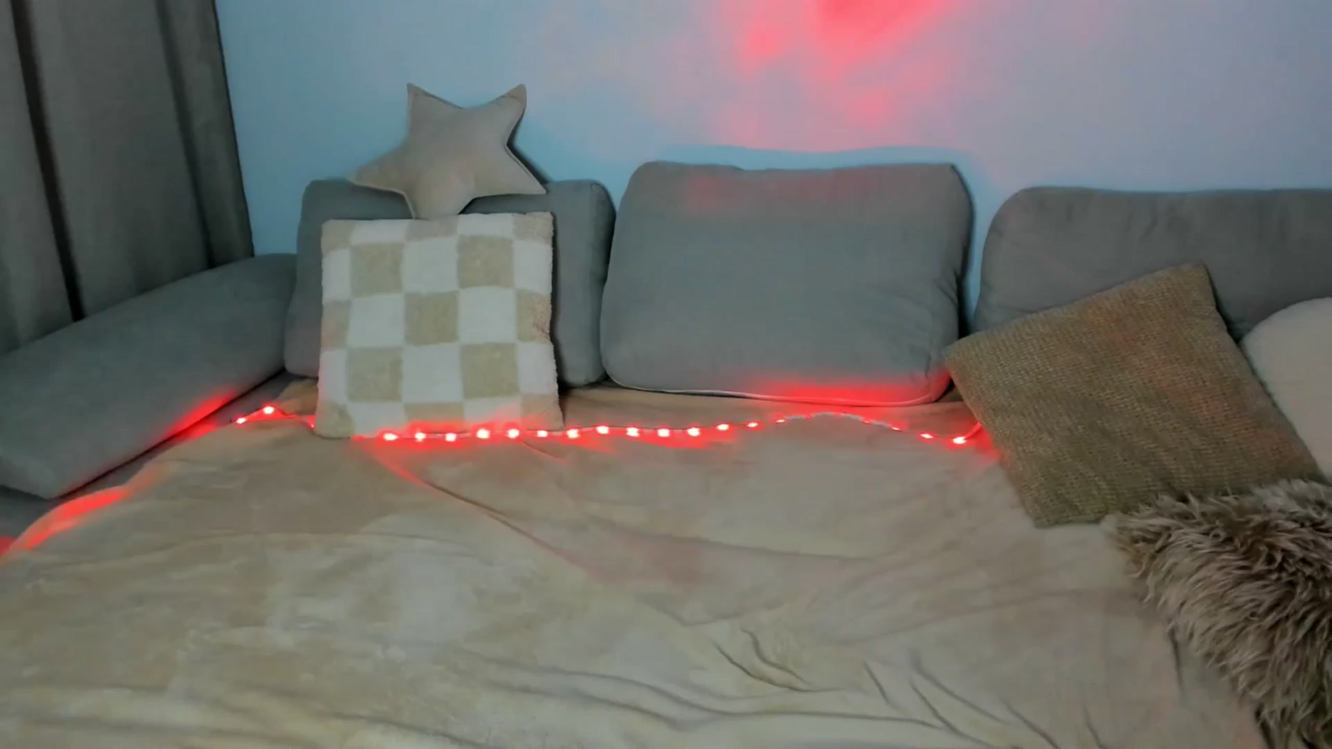 Gallery image thumbnail from TaisiaHot's myfreecams stream on, 09/21/2025, 09:16 image 16 of 20