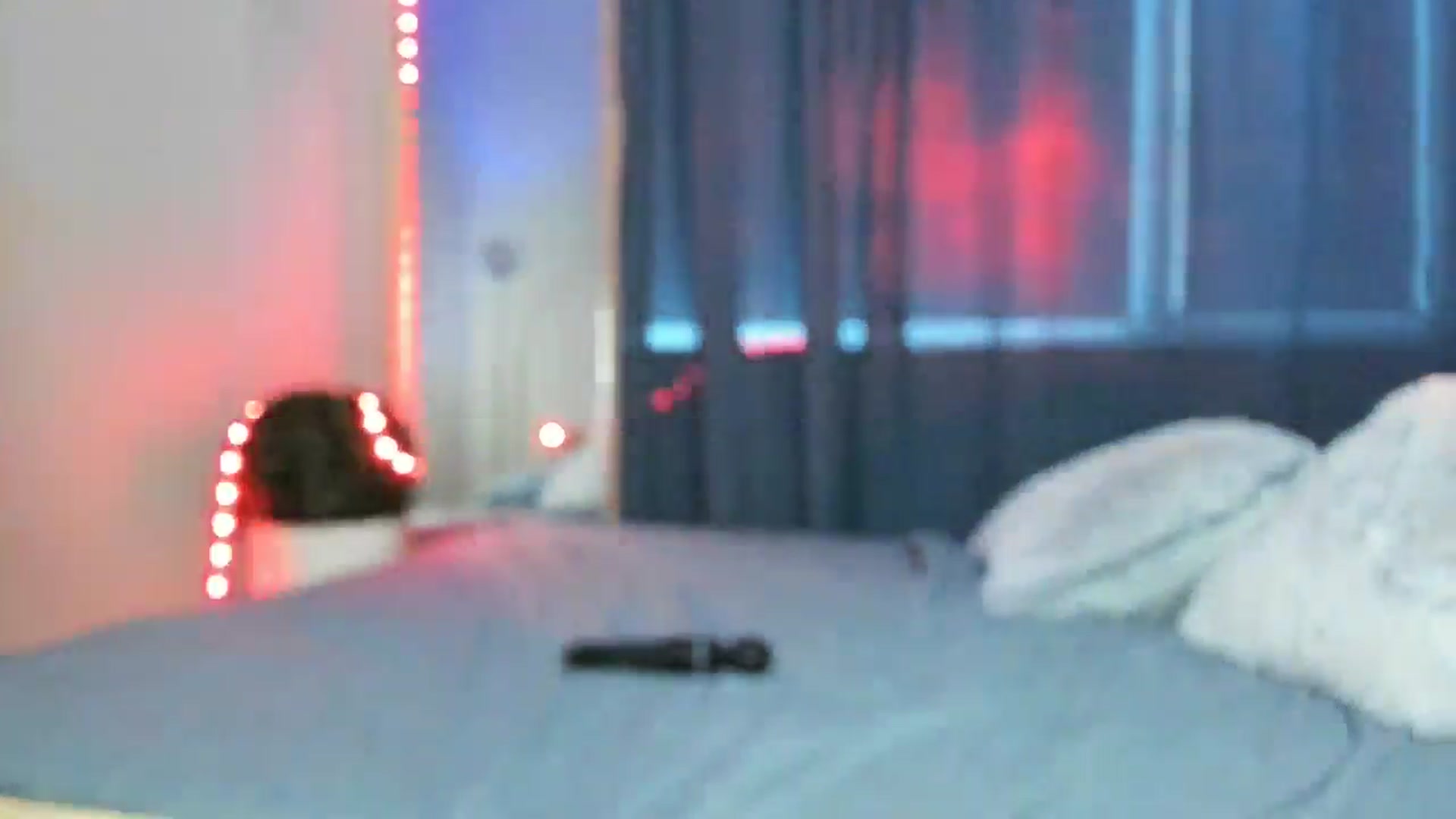 Gallery image thumbnail from TaisiaHot's myfreecams stream on, 09/28/2025, 12:53 image 15 of 20