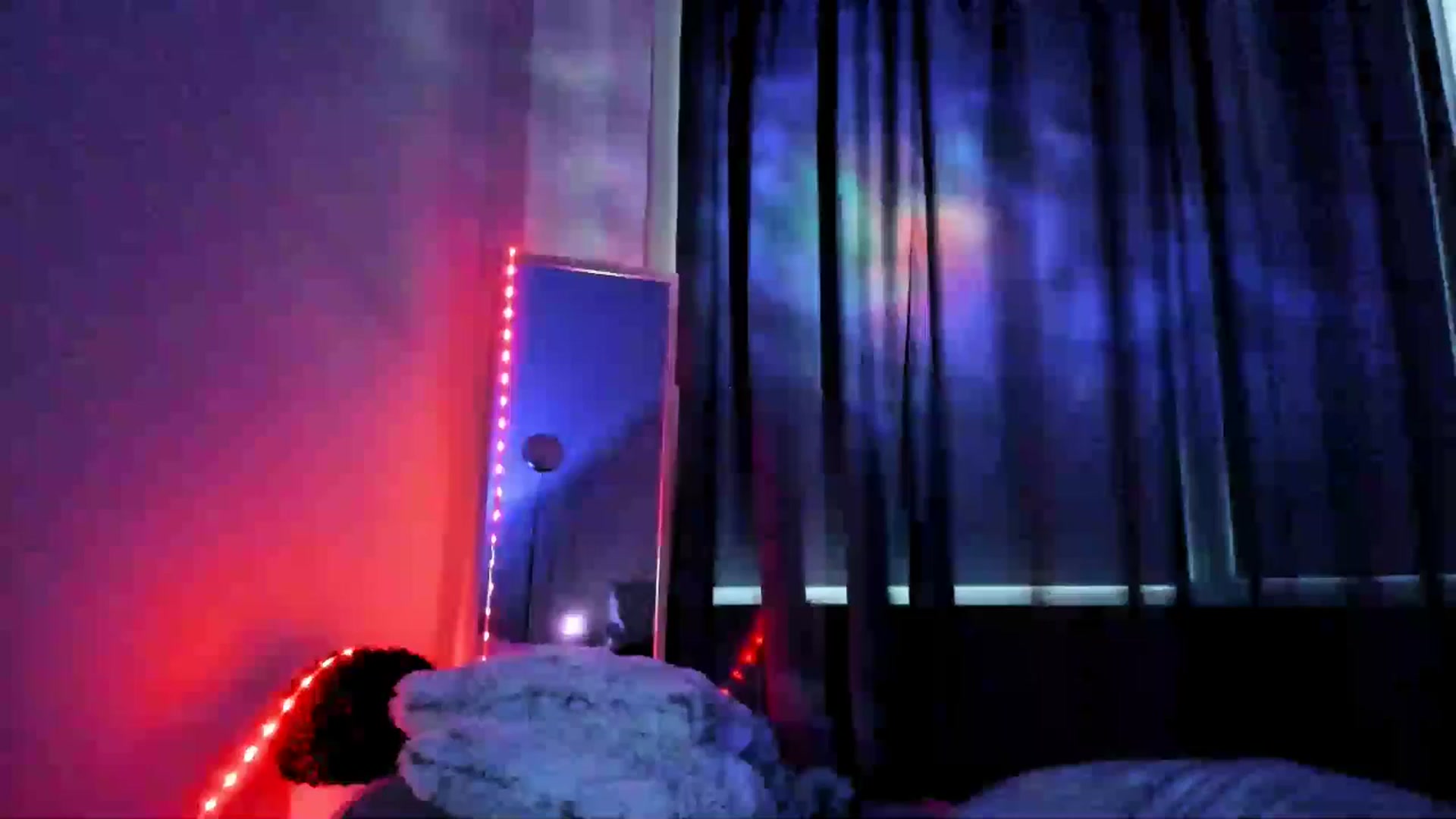 Gallery image thumbnail from TaisiaHot's myfreecams stream on, 10/01/2025, 13:02 image 4 of 20