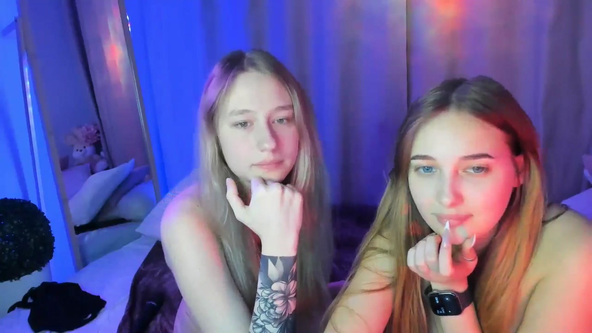Gallery image thumbnail from TaisiaHot's myfreecams stream on, 11/10/2025, 14:08 image 15 of 20