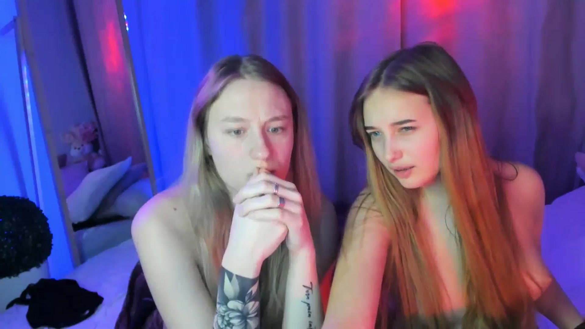 Gallery image thumbnail from TaisiaHot's myfreecams stream on, 11/10/2025, 14:08 image 16 of 20