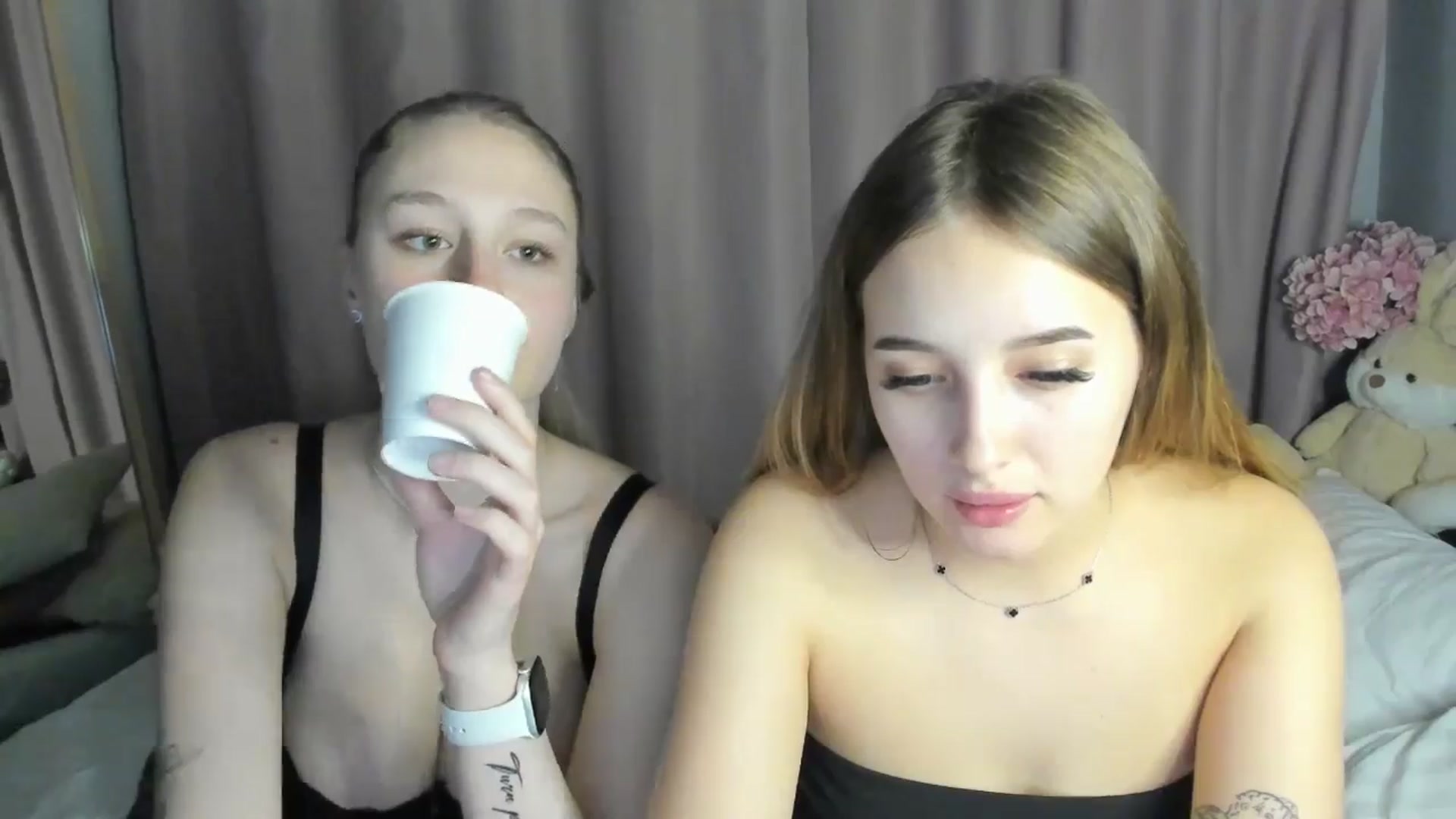 Gallery image thumbnail from TaisiaHot's myfreecams stream on, 11/11/2025, 20:51 image 5 of 20