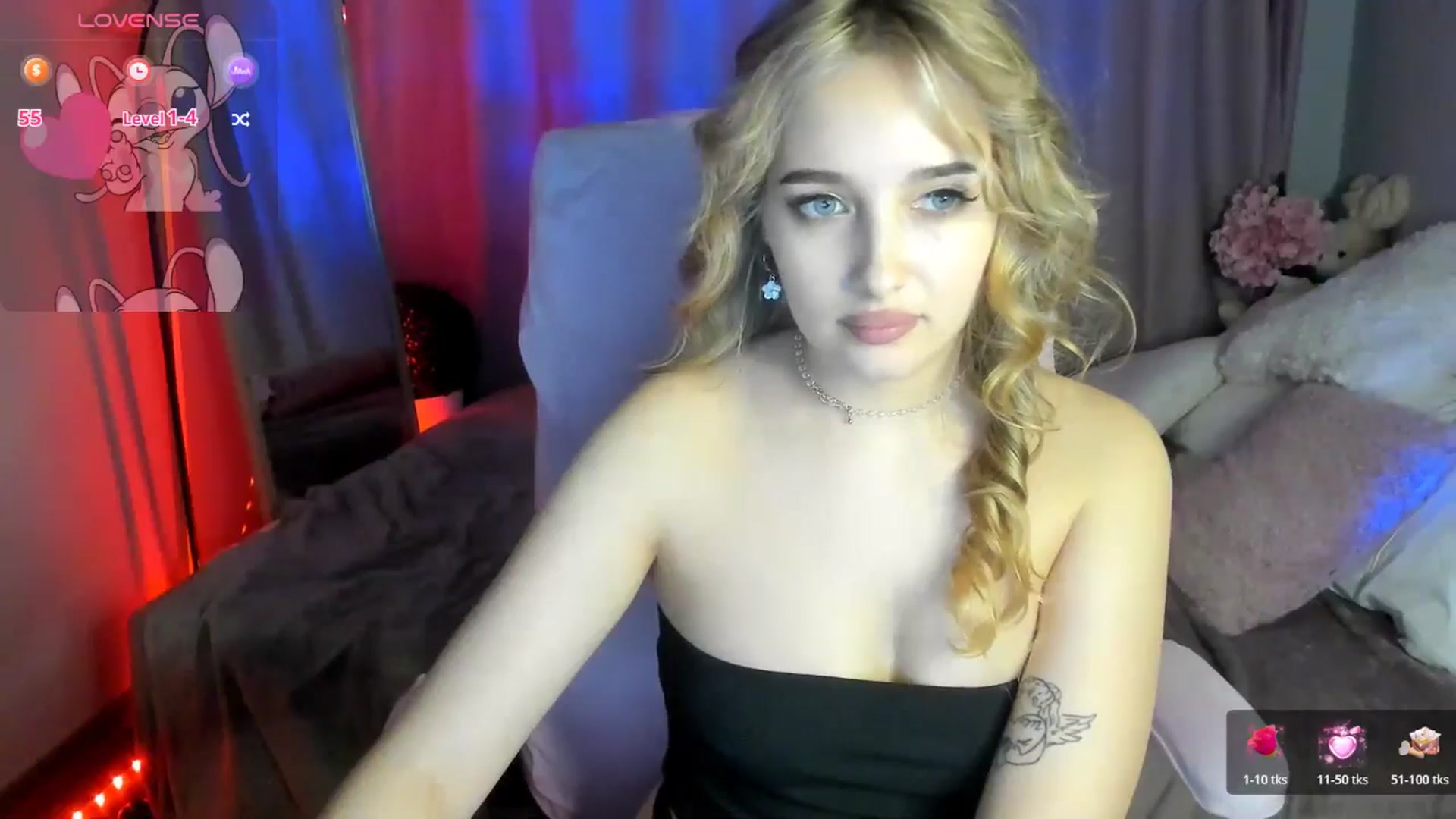 Gallery image thumbnail from TaisiaHot's myfreecams stream on, 12/03/2025, 14:58 image 7 of 20
